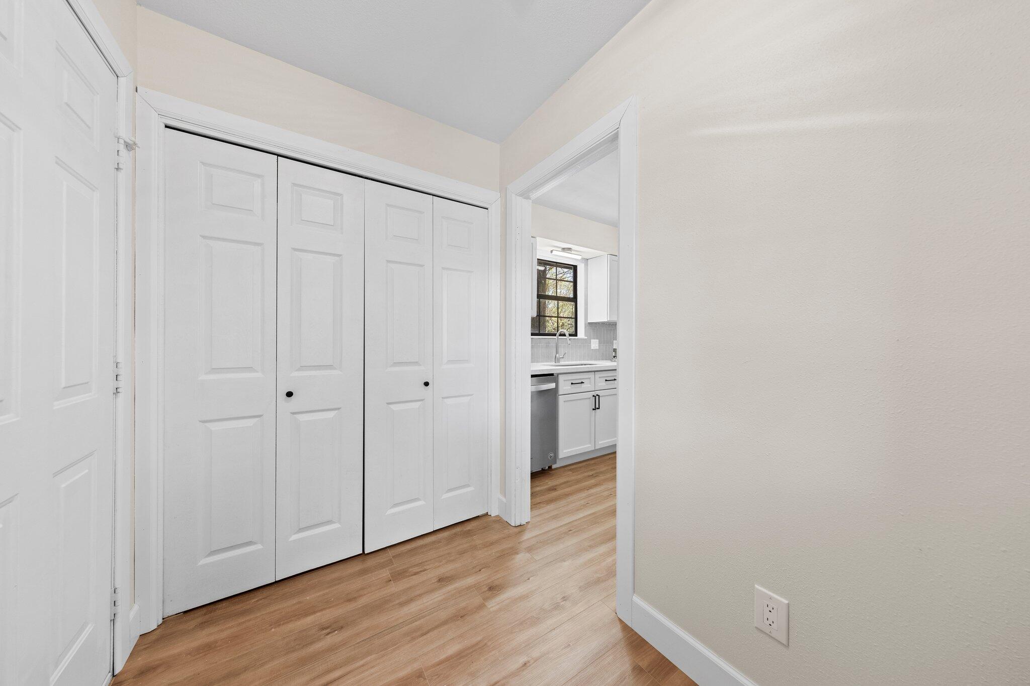 EDGEWATER VILLAGE - Residential