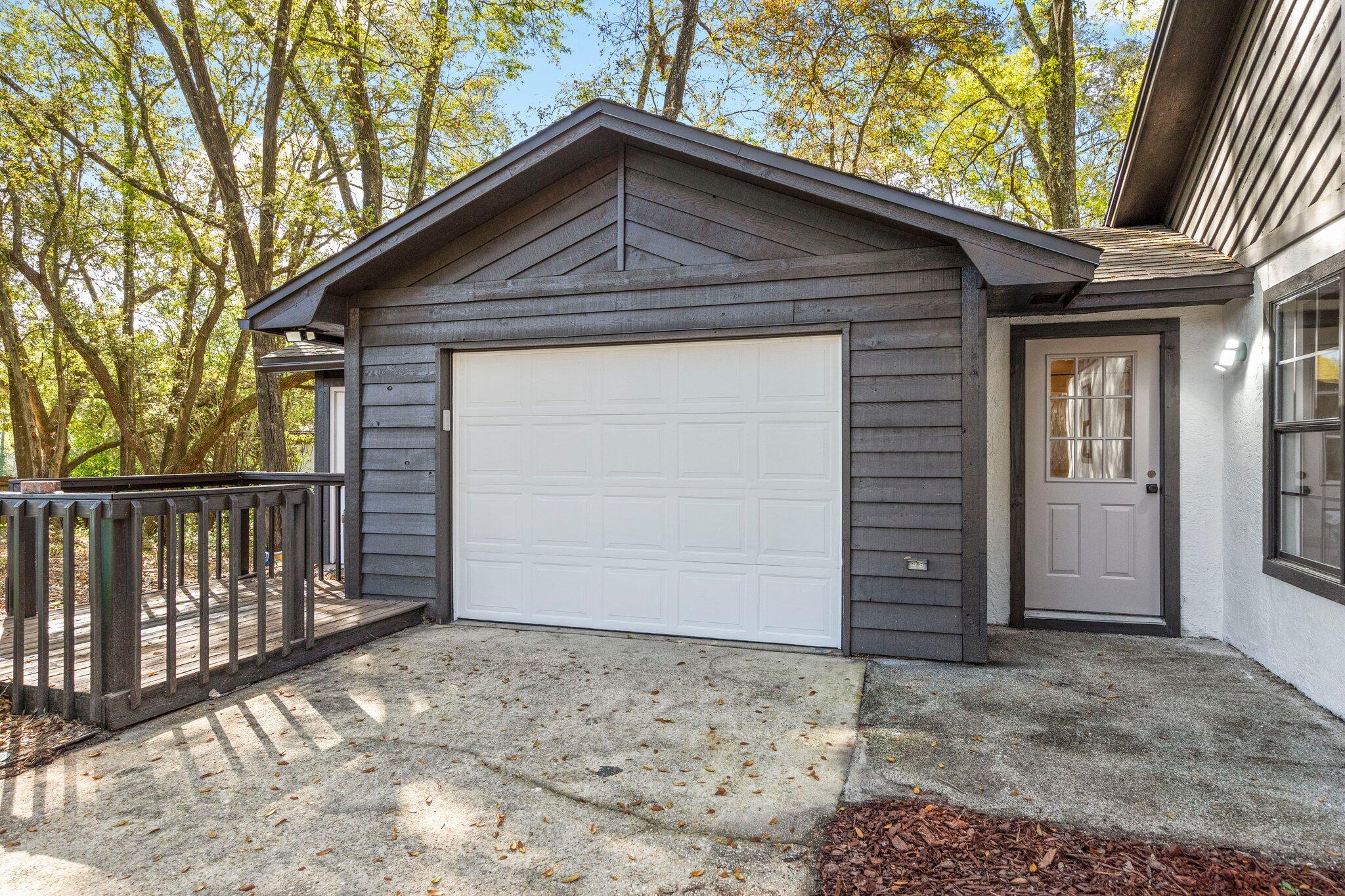 EDGEWATER VILLAGE - Residential