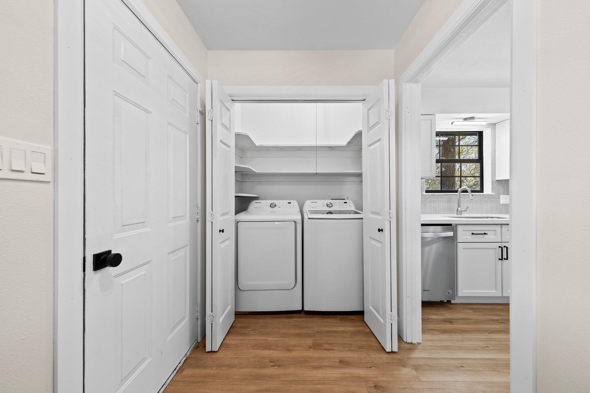 EDGEWATER VILLAGE - Residential