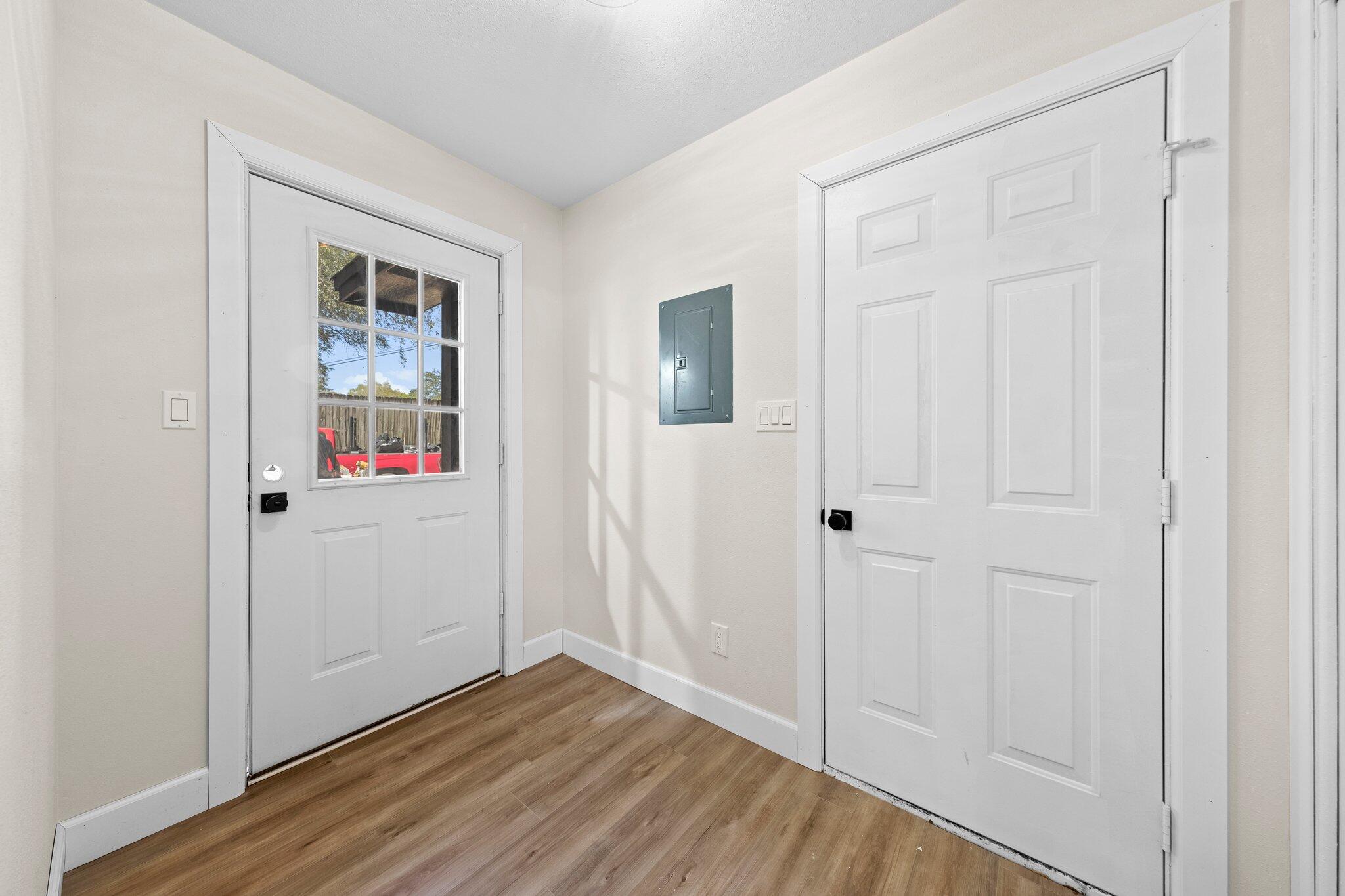 EDGEWATER VILLAGE - Residential