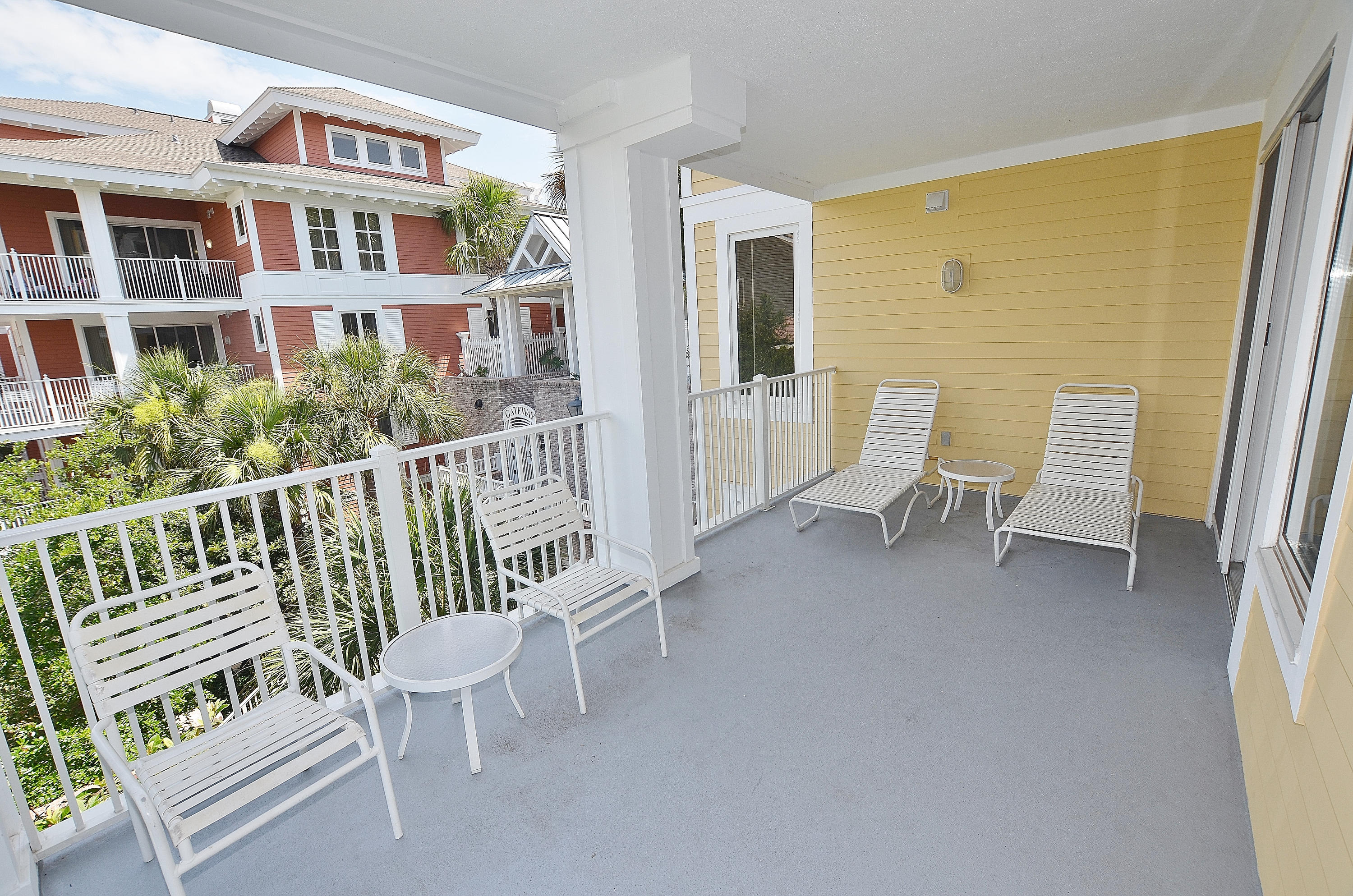 OBSERVATION POINT - Residential Lease