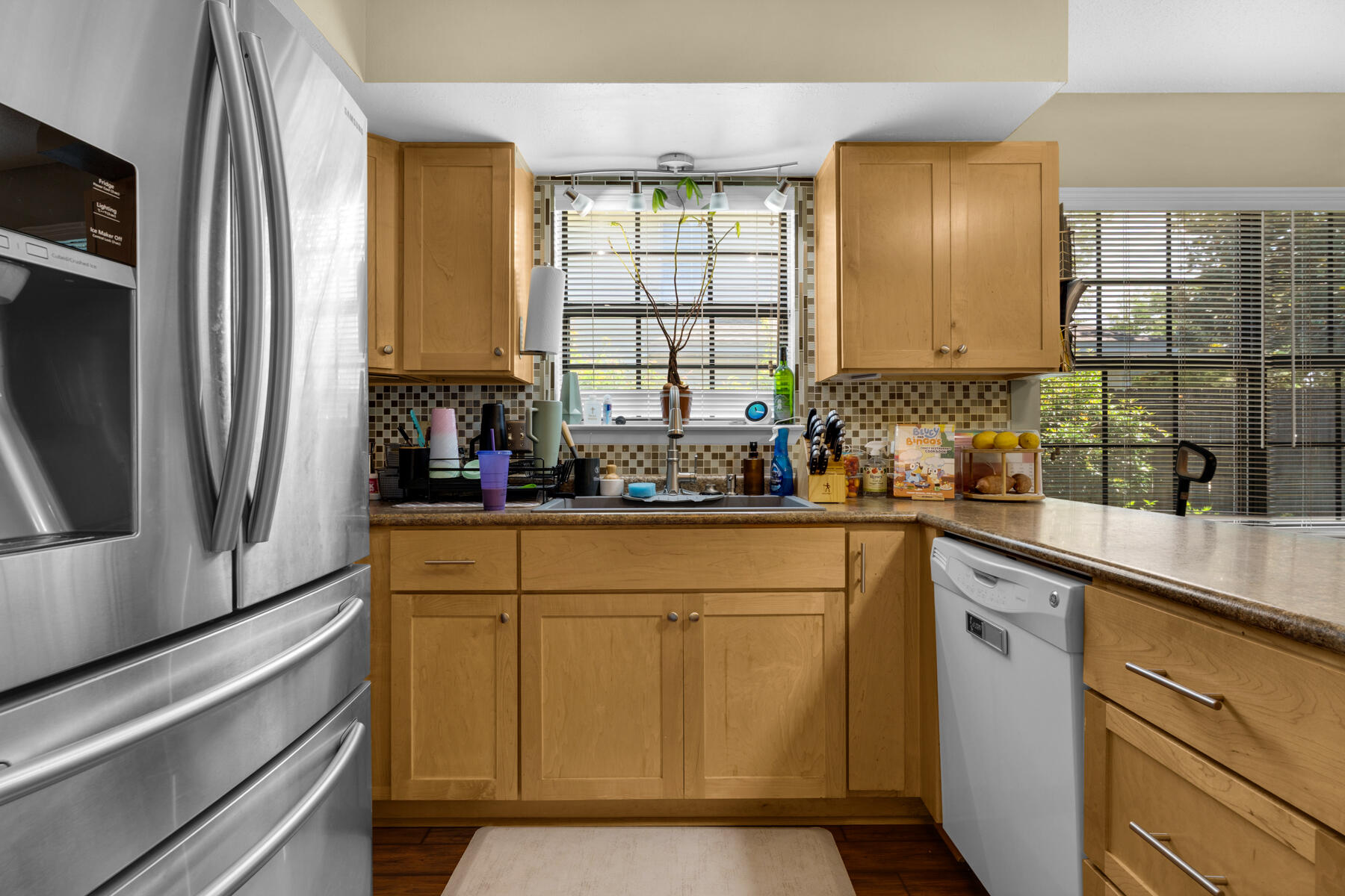 CARIBBEAN VILLAGE EAST 3 - Residential