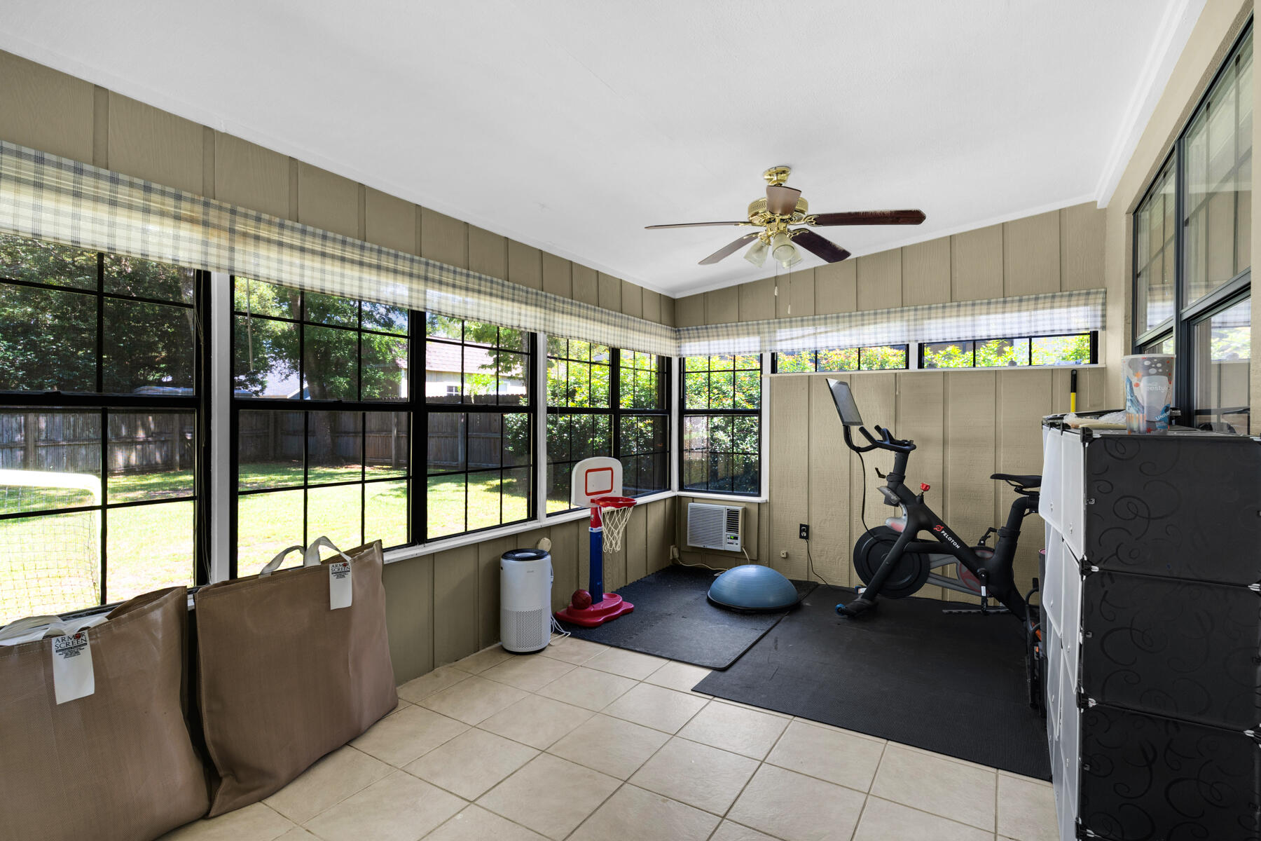 CARIBBEAN VILLAGE EAST 3 - Residential