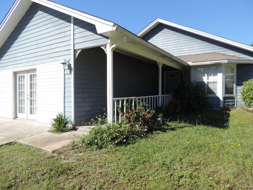 REO. Conveniently located only 1.5 Miles to Hurlburt Air Force Base! This 3 bedroom home has Wood Flooring in Living Area and 1 of the 3 bedrooms. Kitchen is open to Living Area - perfect for entertaining. Covered porch in the backyard as well as in front. All bedrooms are nice sized. Quiet Neighborhood. This is a Fannie Mae HomePath property.