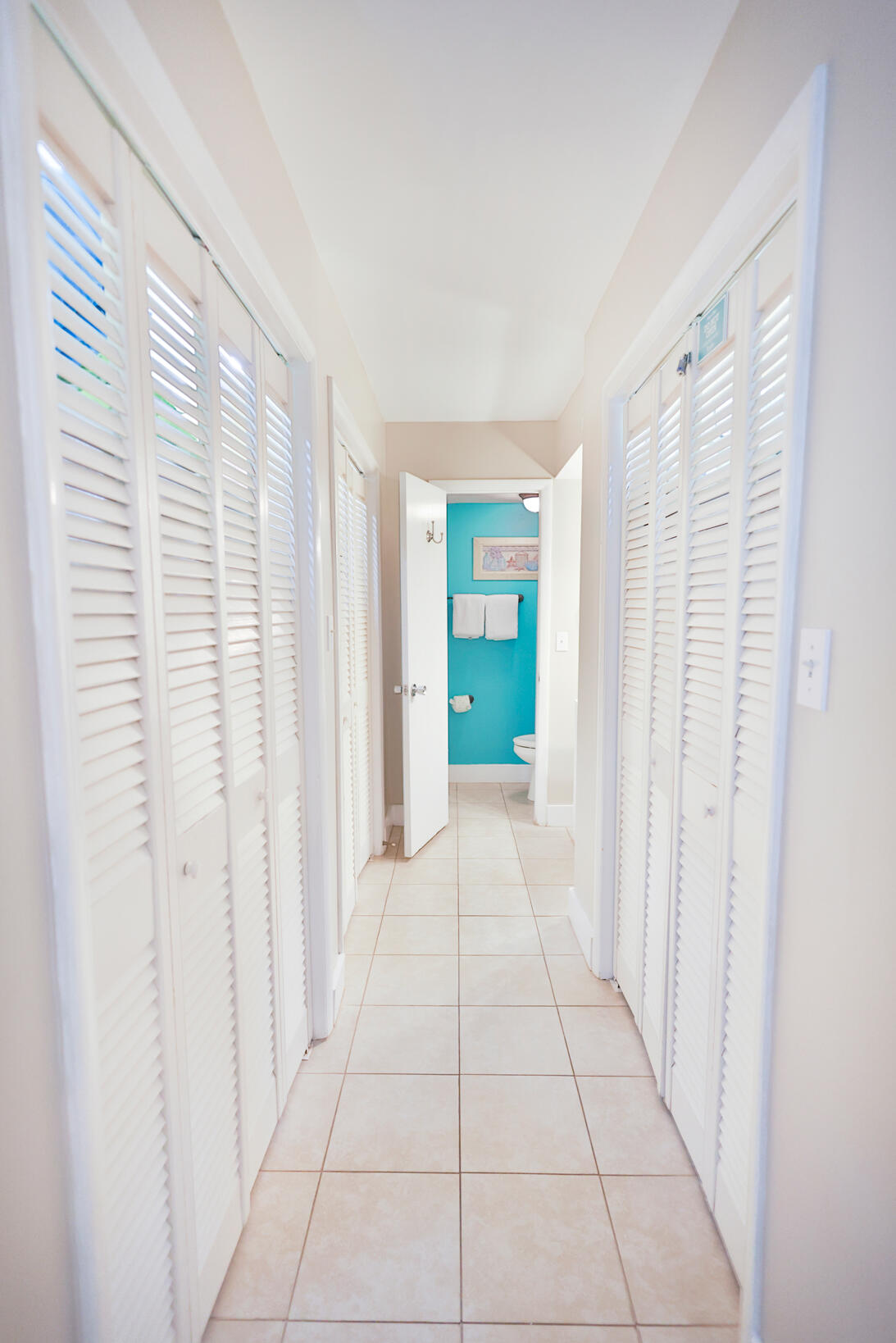 SEASCAPE CONDO Garden Villas - Residential