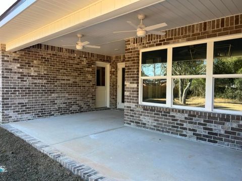 A home in Navarre