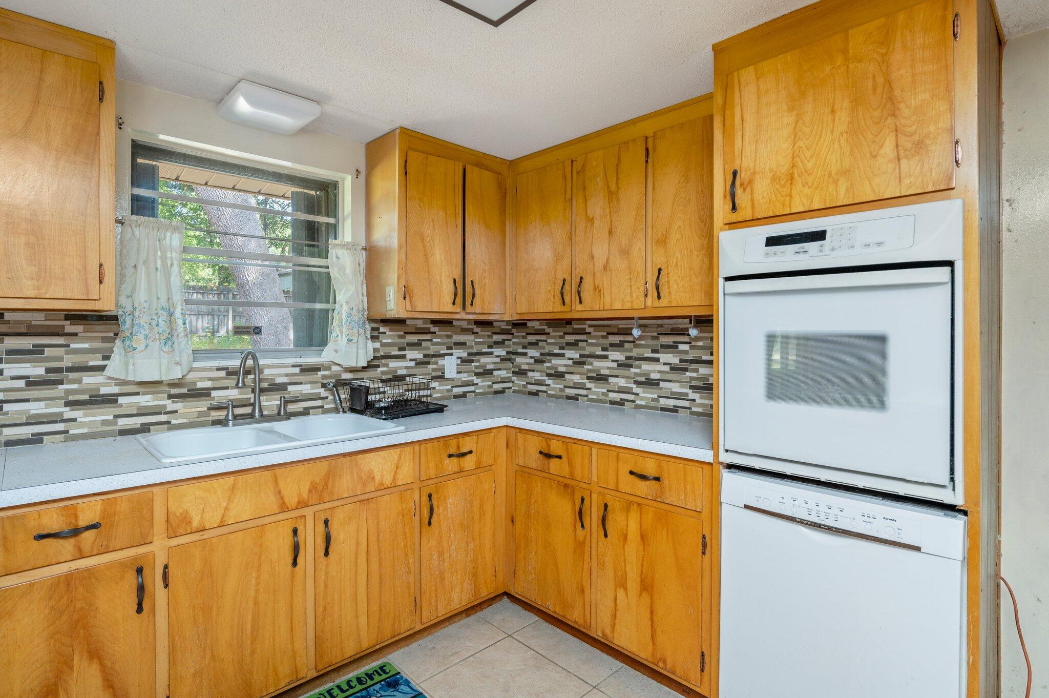 ROSEMONT S/D - Residential