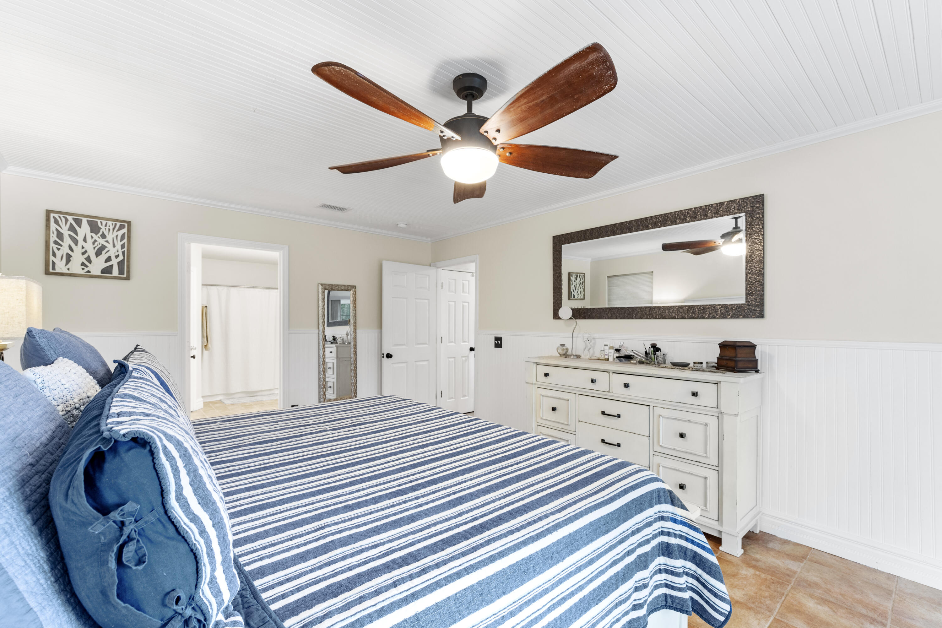 CHEROKEE BEND S/D PH 2 - Residential