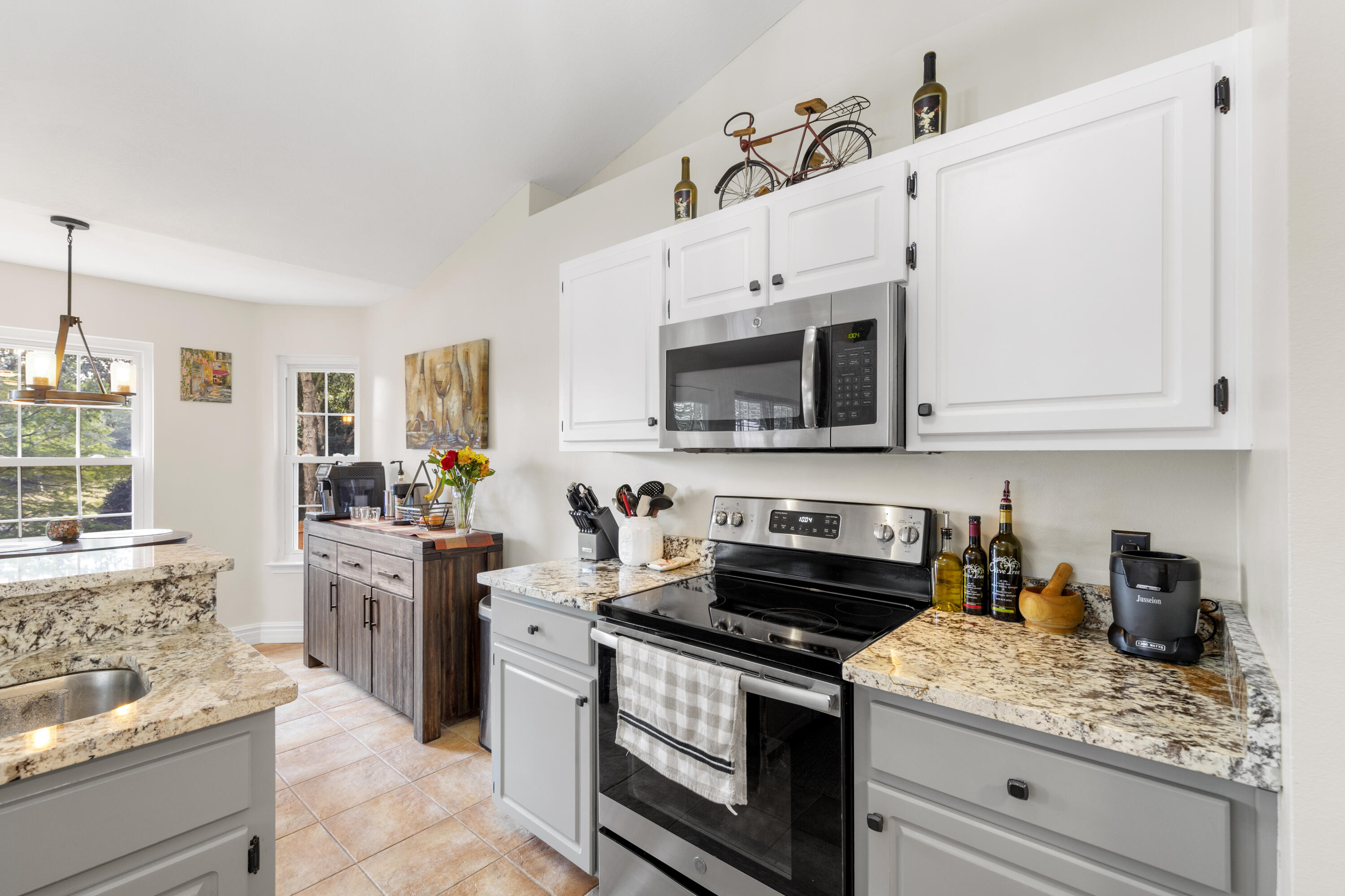 CHEROKEE BEND S/D PH 2 - Residential