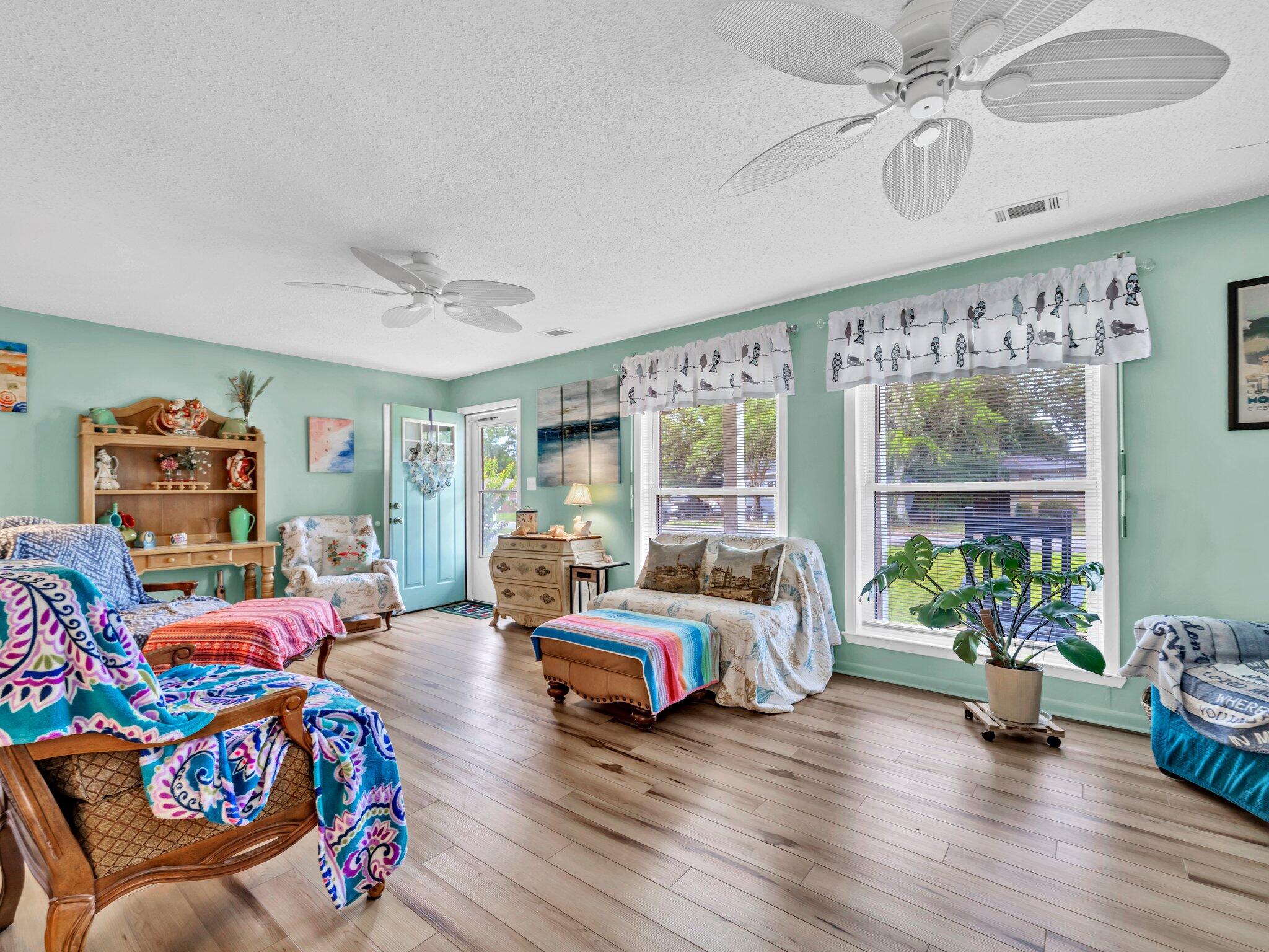 BEL-AIR - Residential