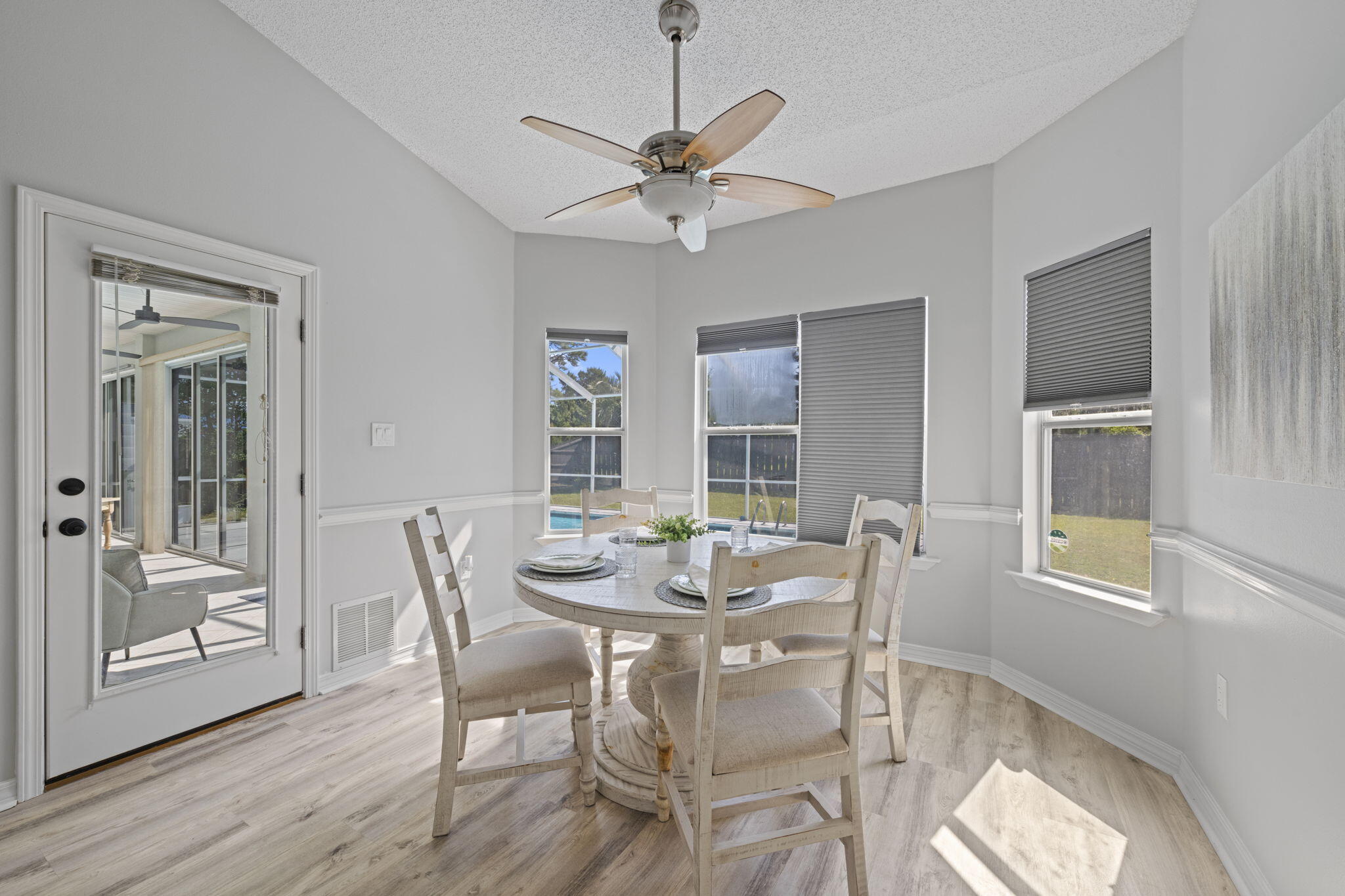 COSTA VERDE - Residential