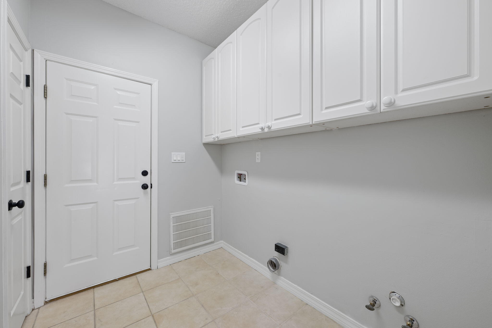 COSTA VERDE - Residential