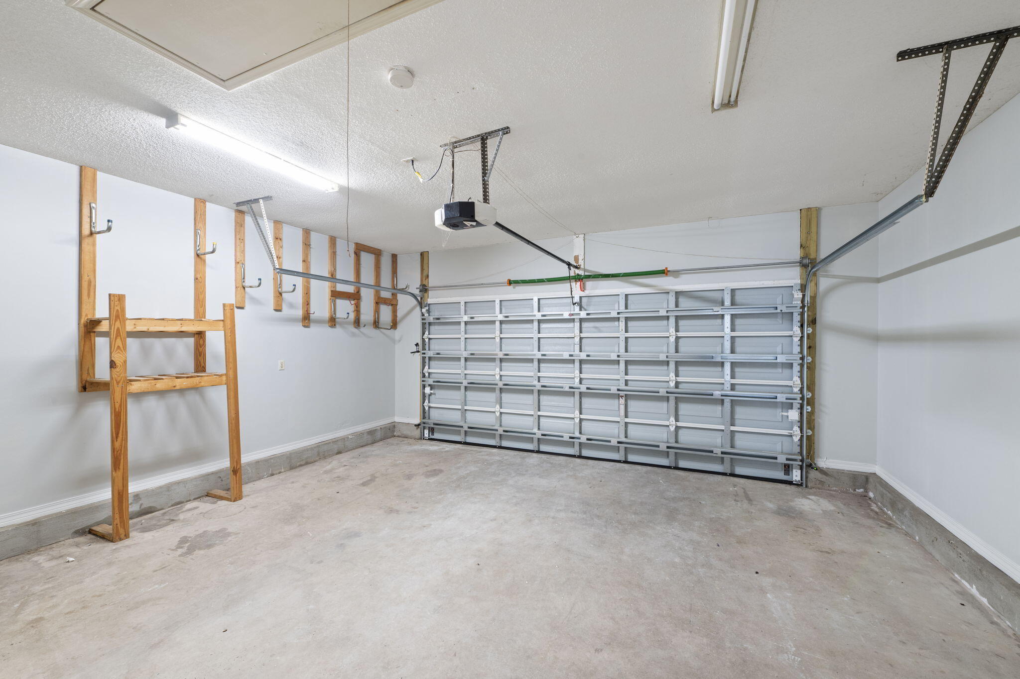 COSTA VERDE - Residential