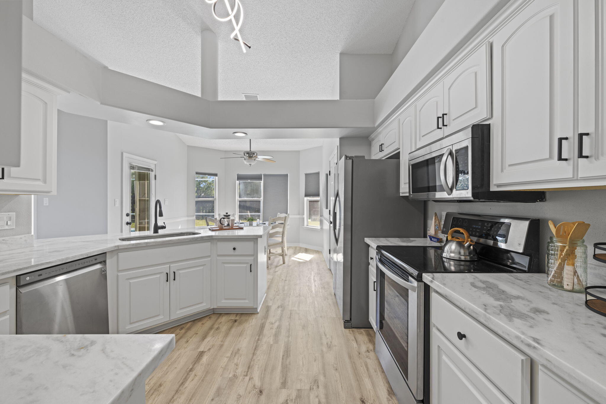 COSTA VERDE - Residential