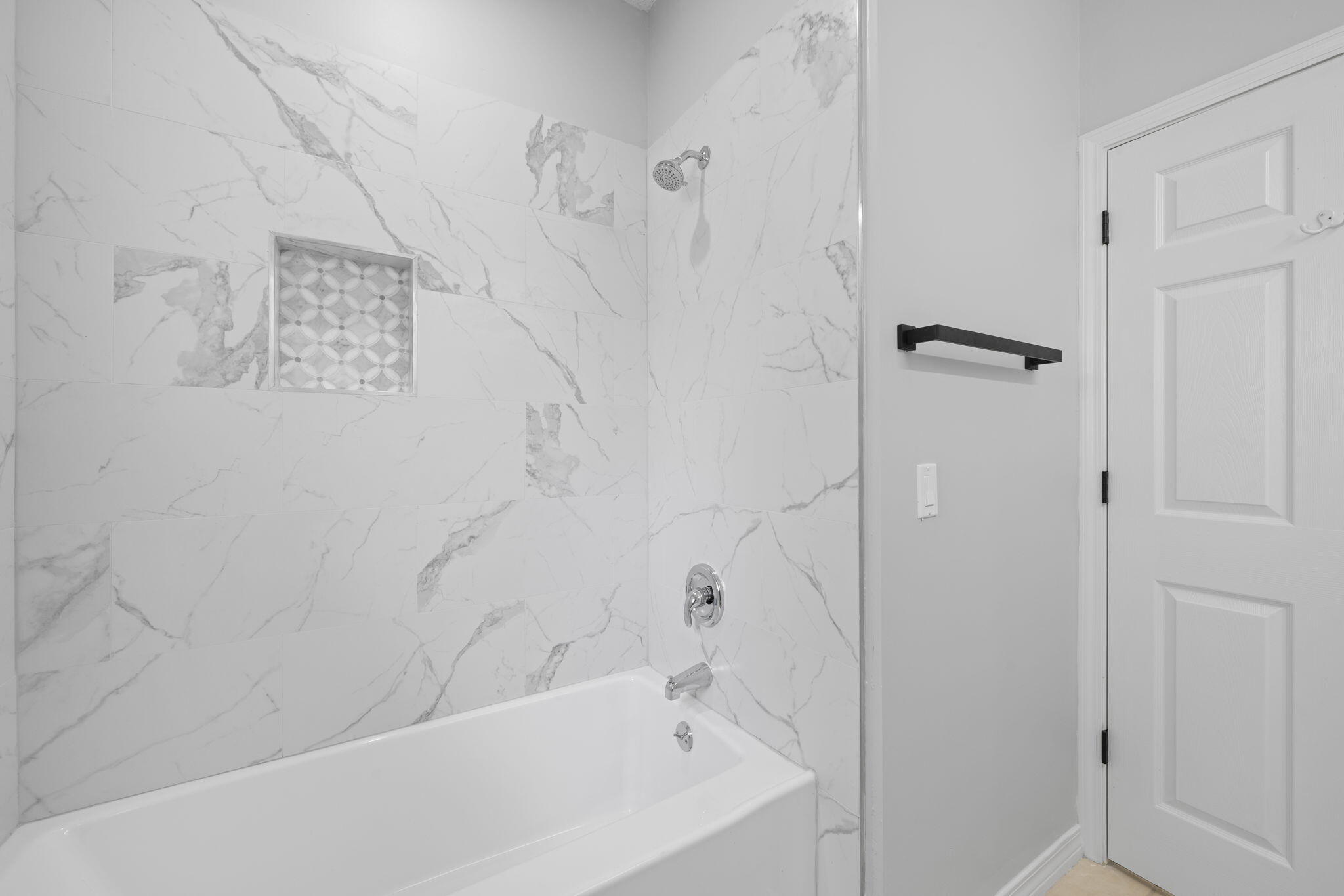 COSTA VERDE - Residential