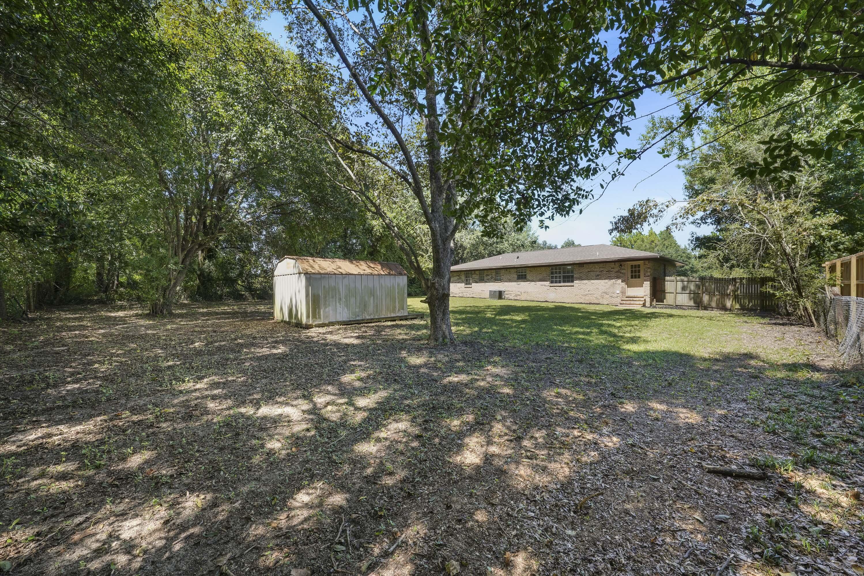 ADAMS POWELL EAST - Residential