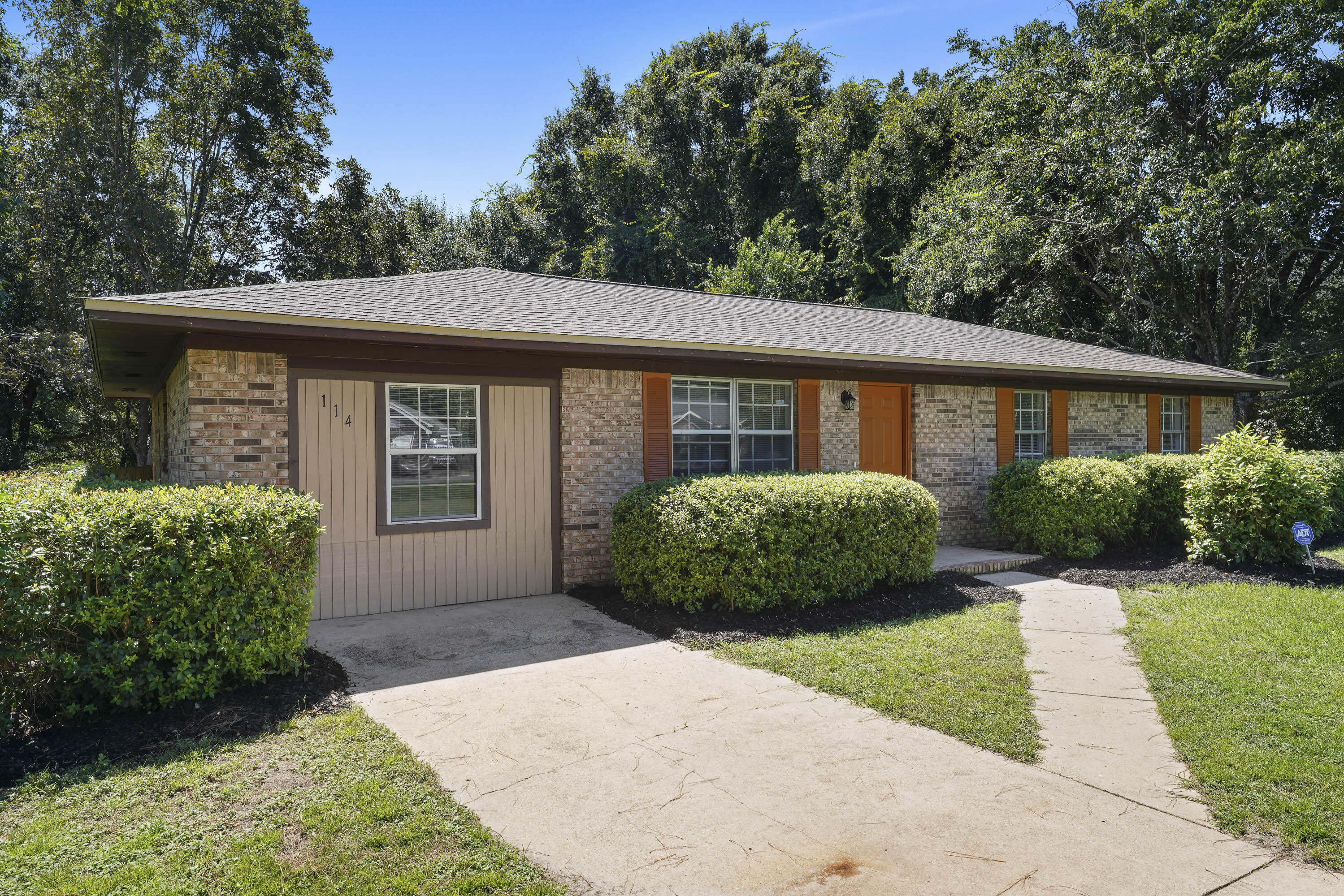 ADAMS POWELL EAST - Residential