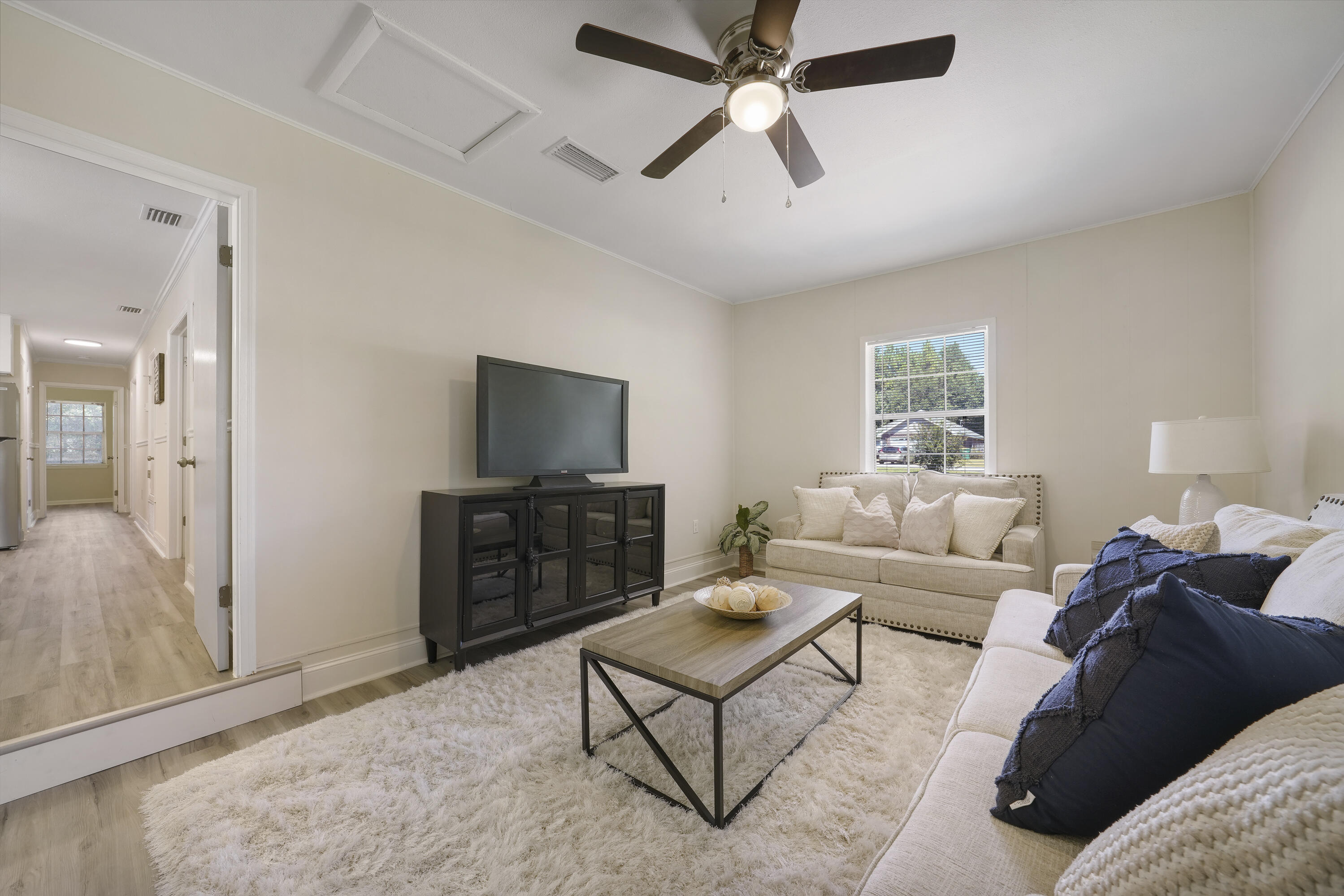 ADAMS POWELL EAST - Residential