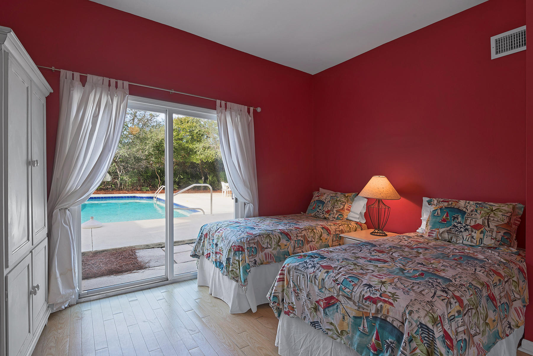 BLUE MOUNTAIN BEACH - Residential