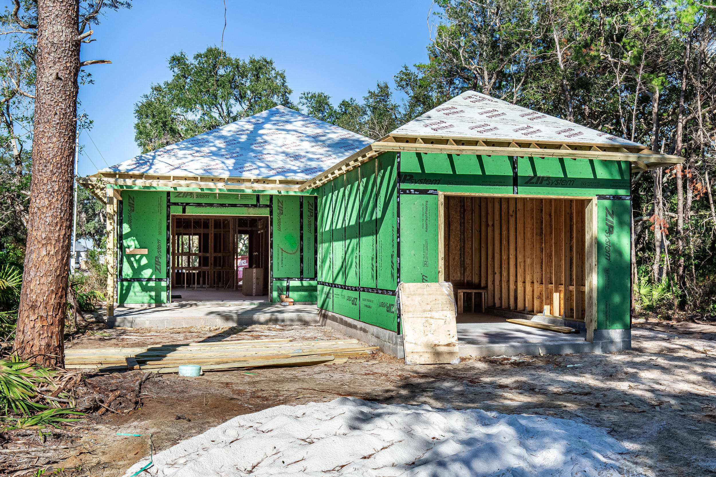 GRAYTON BAYOU - Residential