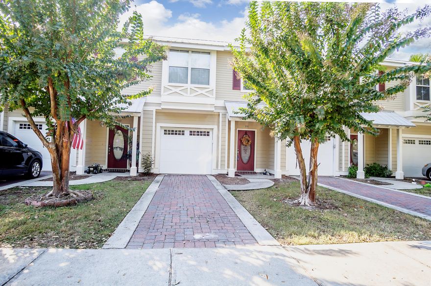 Own this rarely available Old Florida Style townhouse in the VA approved Twin Lakes neighborhood in the heart of Destin. This is an excellently maintained and updated home ready for a new buyer. New wood laminate flooring on every walkable surface on the bottom floor. Beautiful granite counter tops with new stainless steel appliances in the kitchen, tastefully painted in every room, new carpet on the stairs and in every bedroom. The bedrooms are a very generously sized along with a large Master Bathroon and Master Closet. The laundry is located on the second floor and the single car garage is ample. This is a very desirable neighborhood. Get it while its hot!