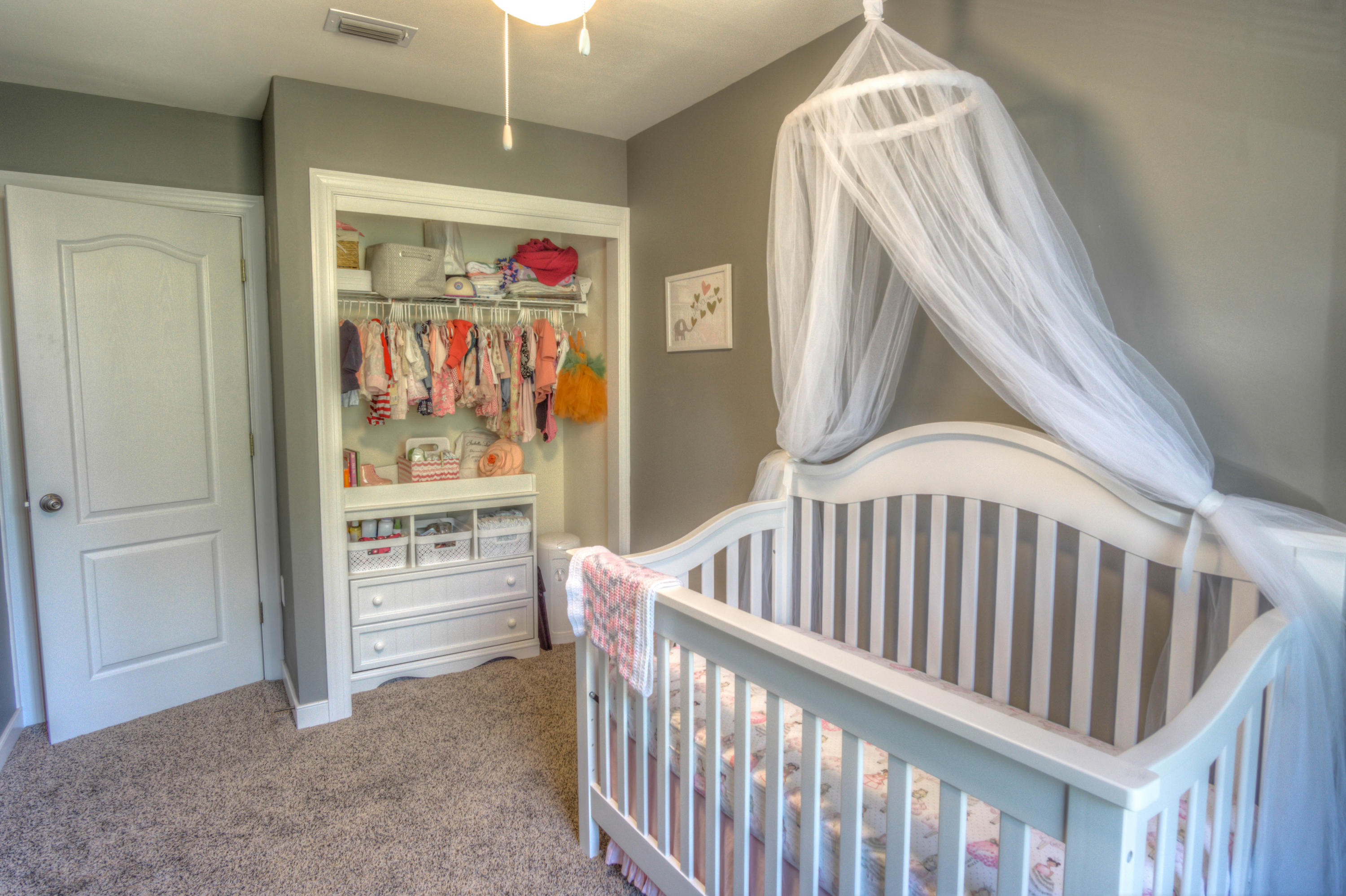 TWIN LAKES TOWNHOMES PH 2 - Residential