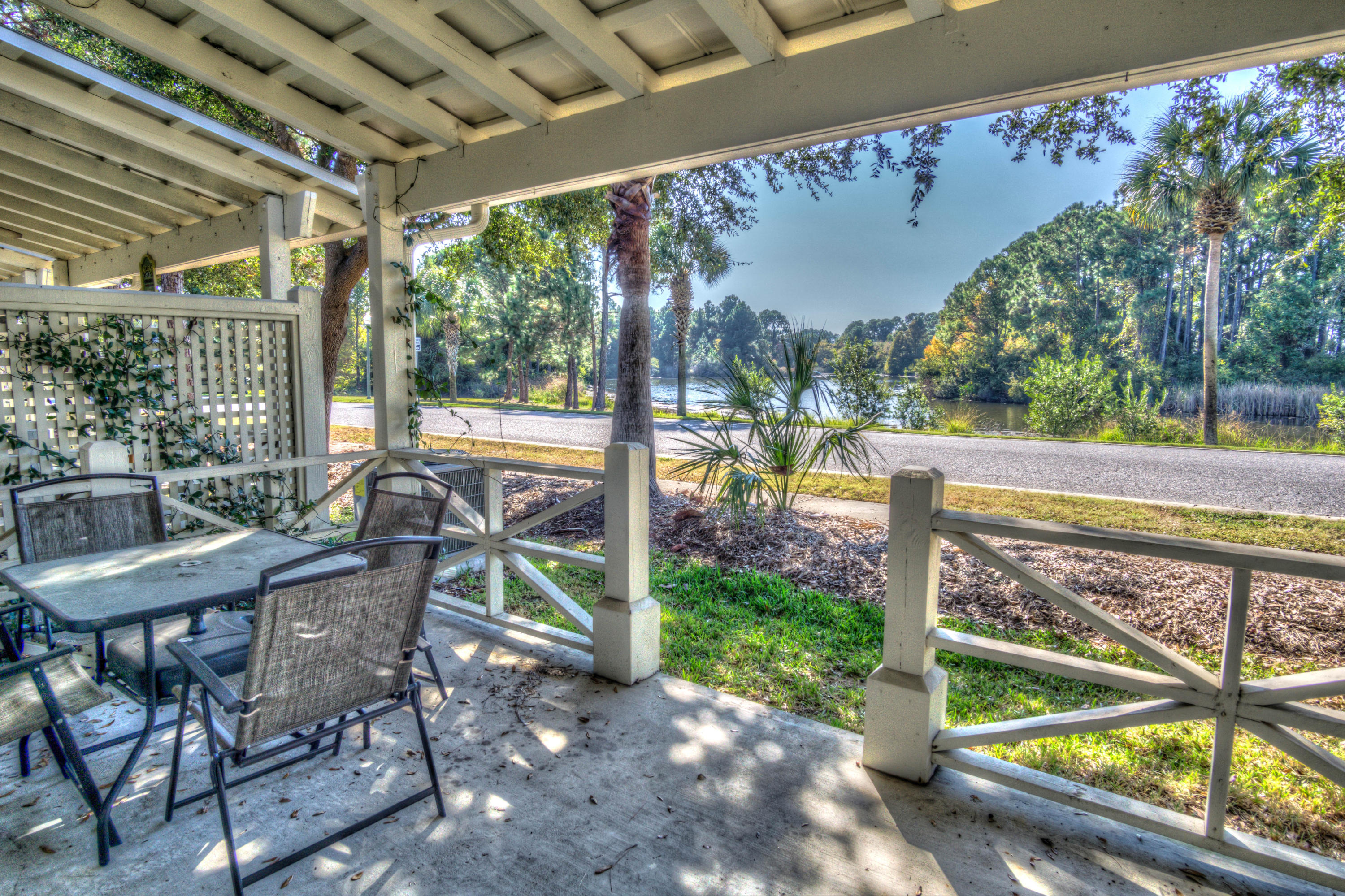 TWIN LAKES TOWNHOMES PH 2 - Residential