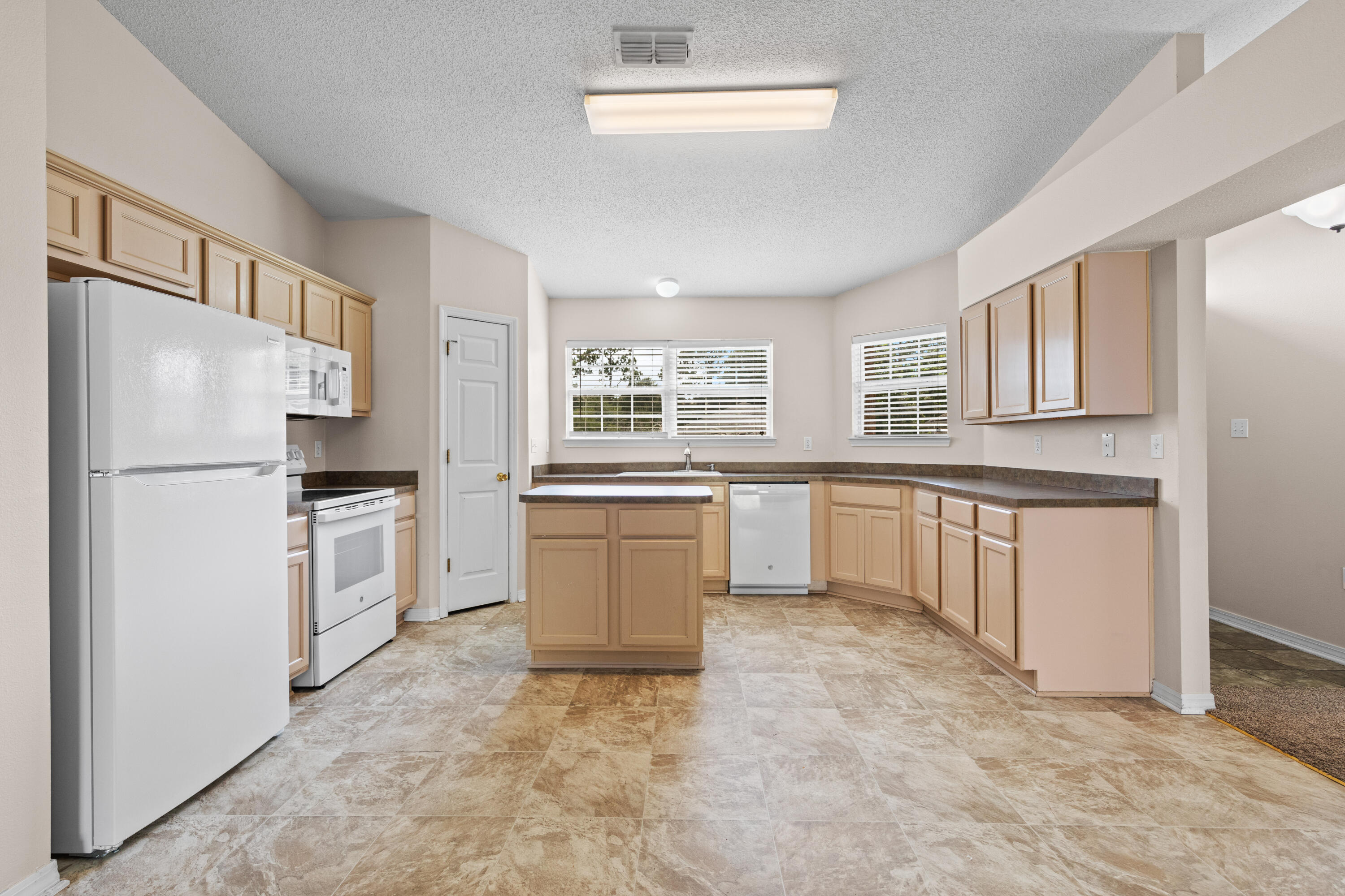 REDSTONE ESTATES - Residential