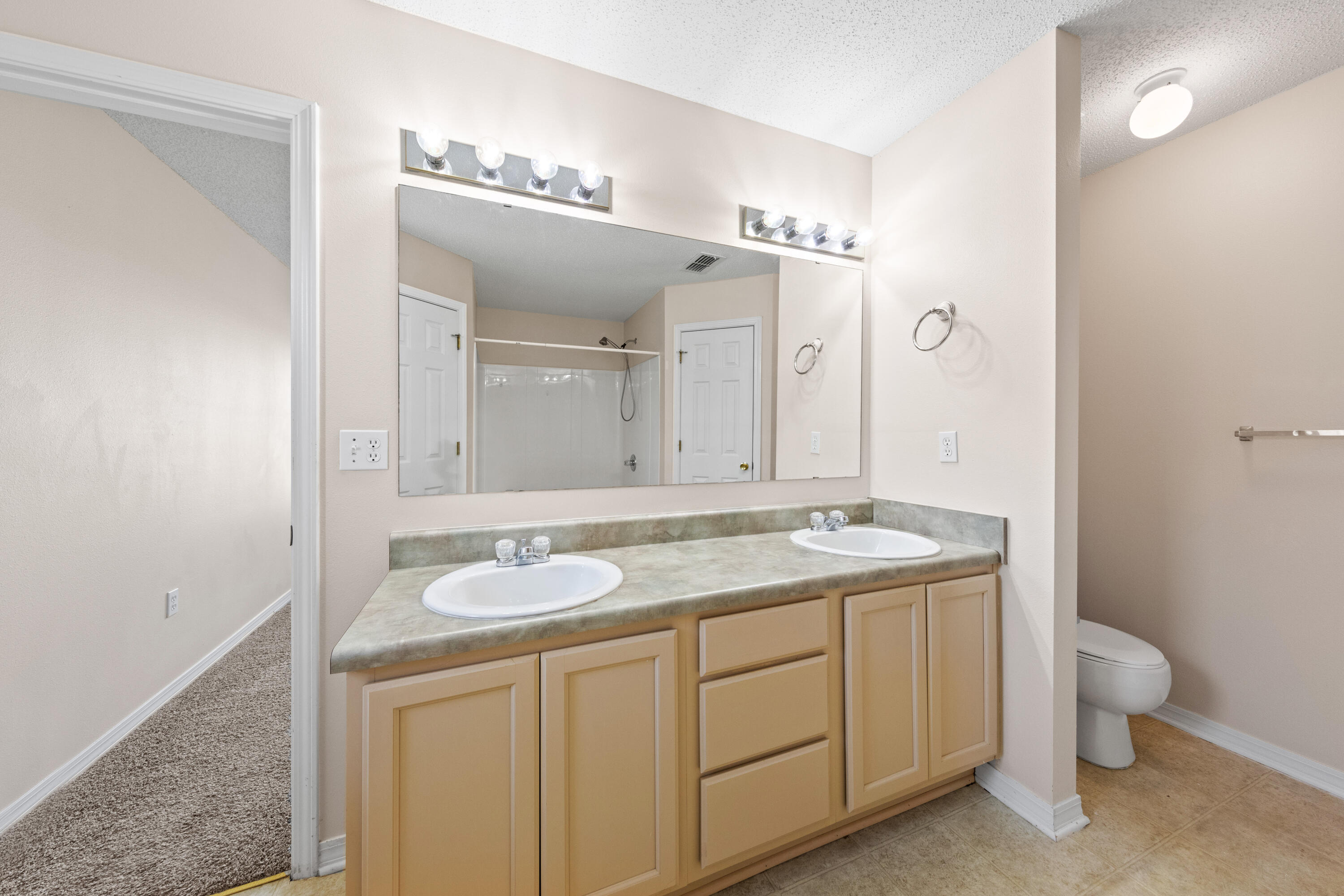 REDSTONE ESTATES - Residential