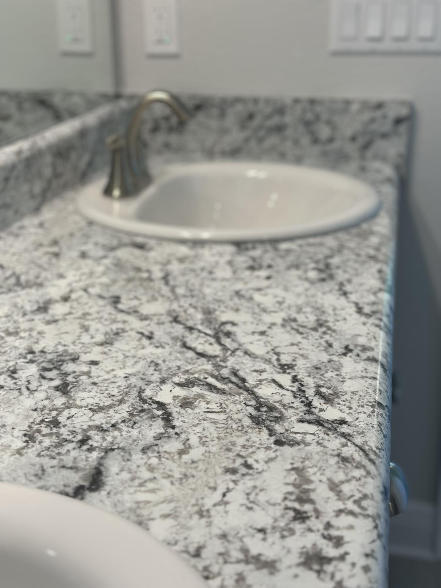 ASHTON VIEW - Residential