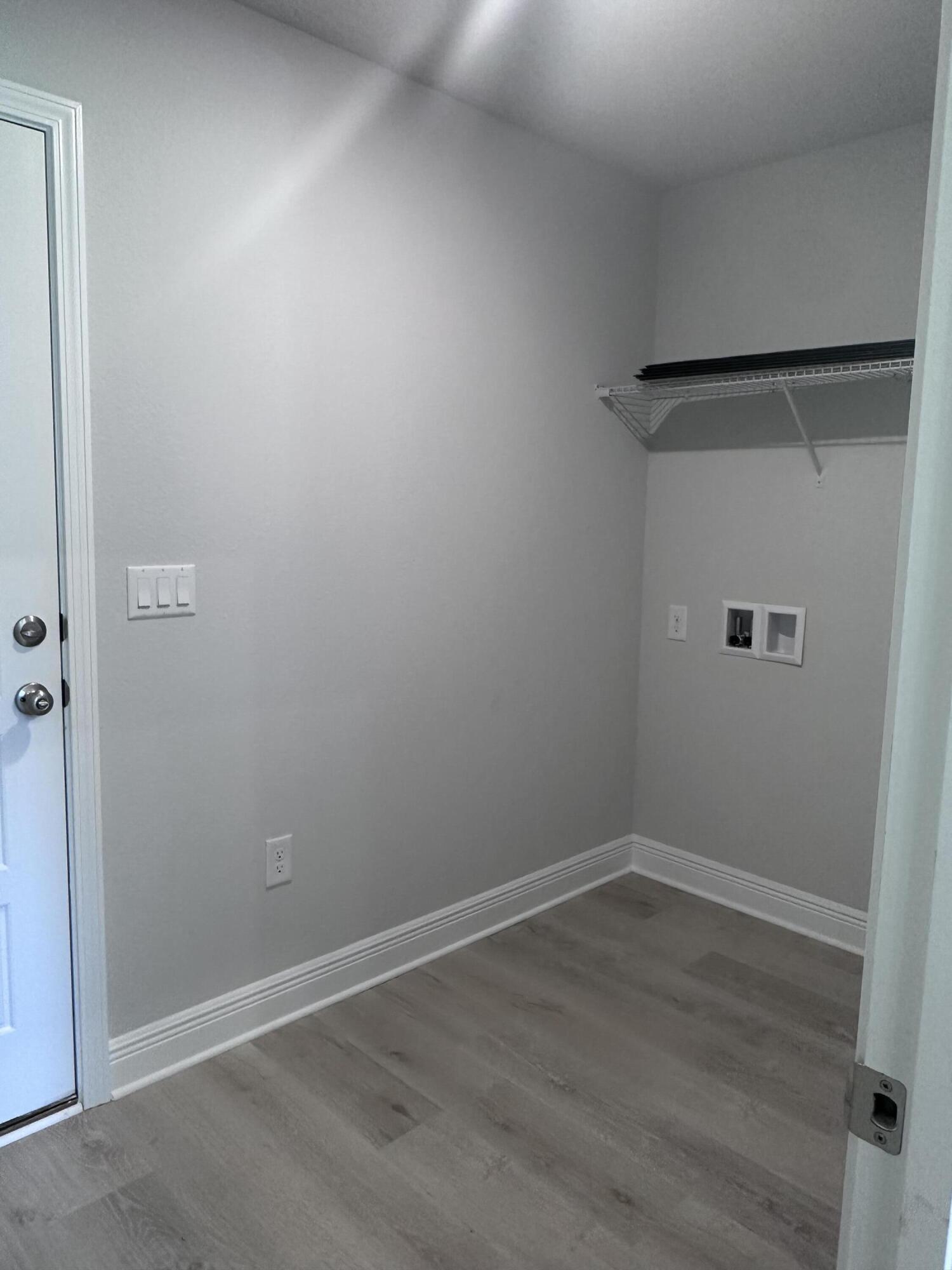 ASHTON VIEW - Residential