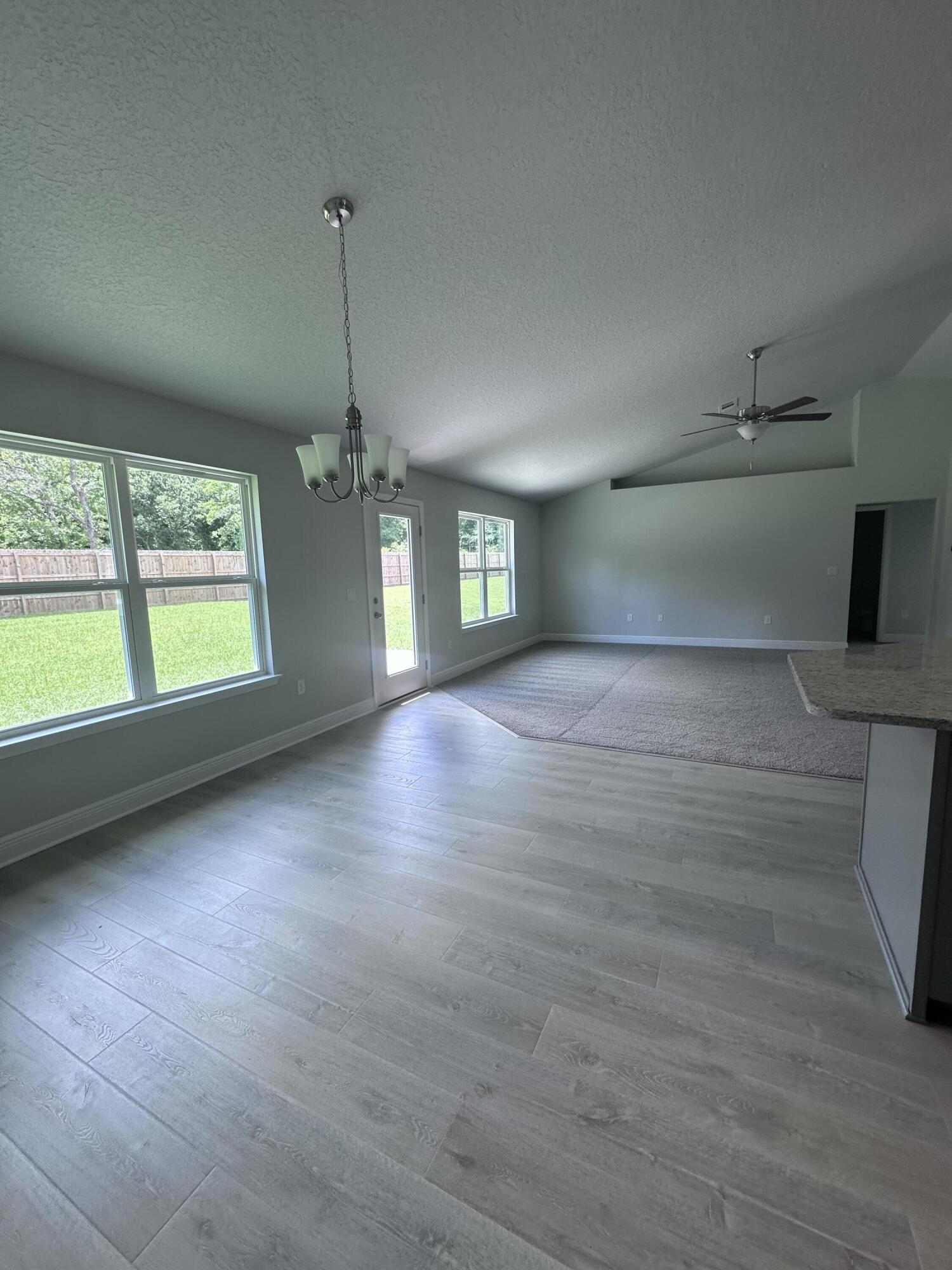 ASHTON VIEW - Residential