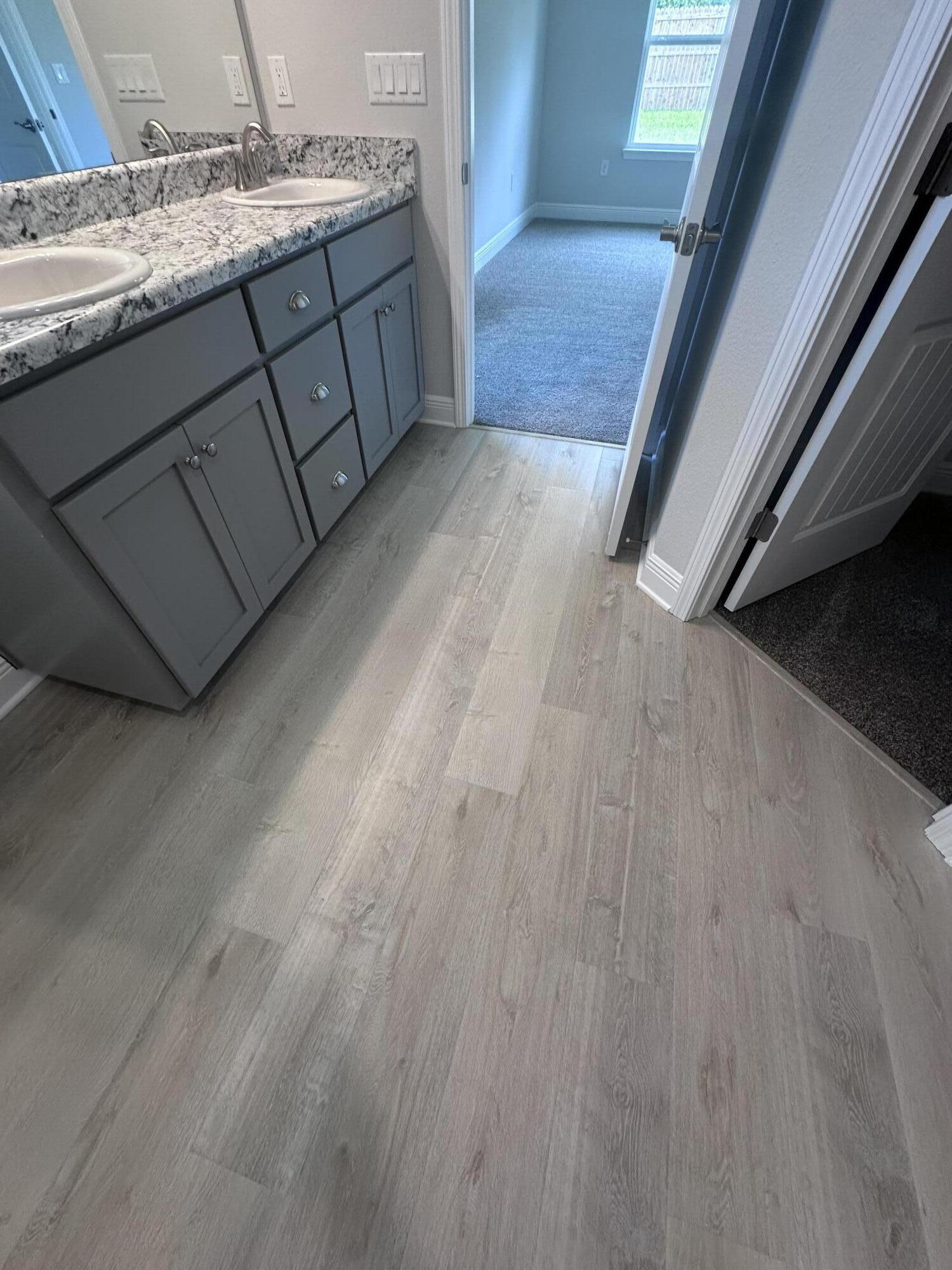 ASHTON VIEW - Residential