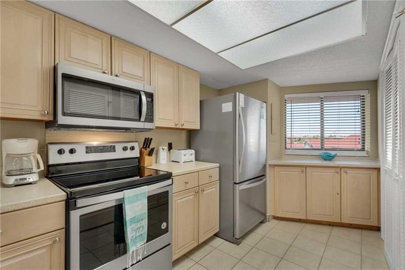 EDGEWATER BEACH CONDO PH 1 - Residential