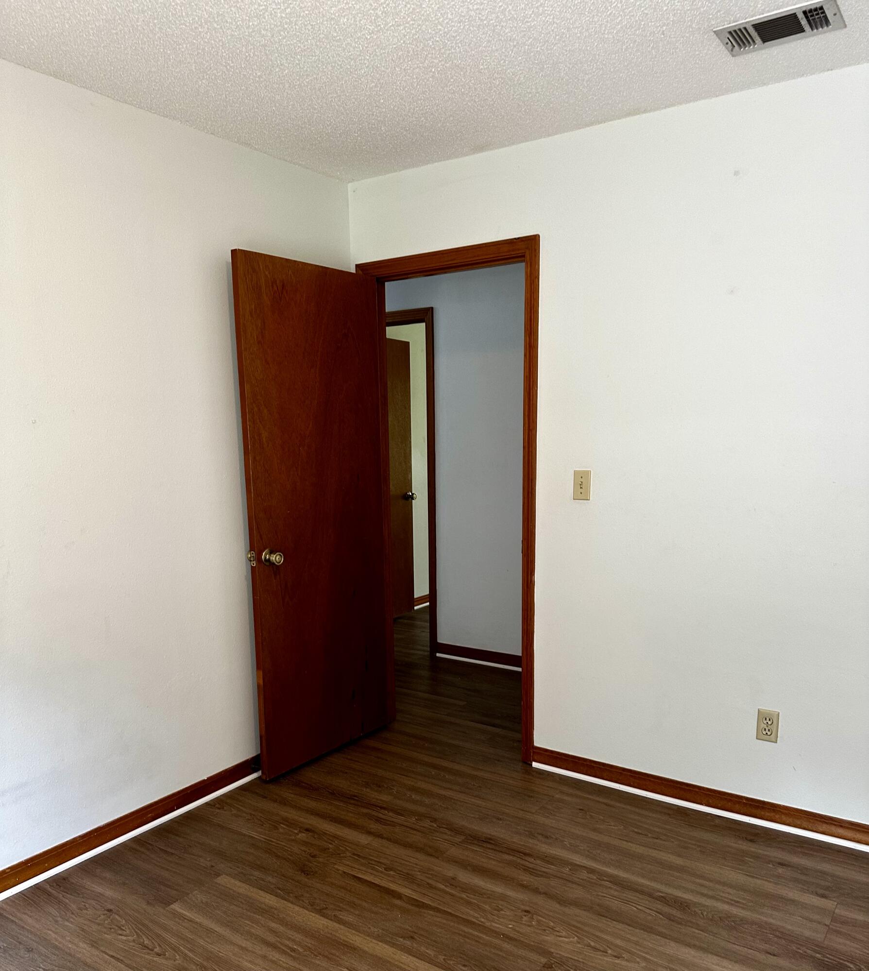 CARIBBEAN VILLAGE 1B - Residential Lease