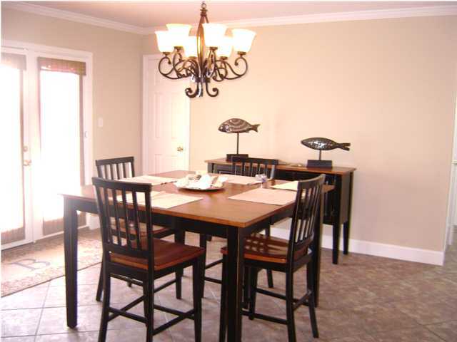 BAY GROVE - Residential