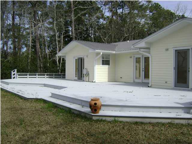 BAY GROVE - Residential