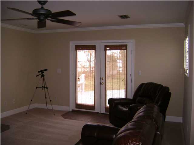 BAY GROVE - Residential