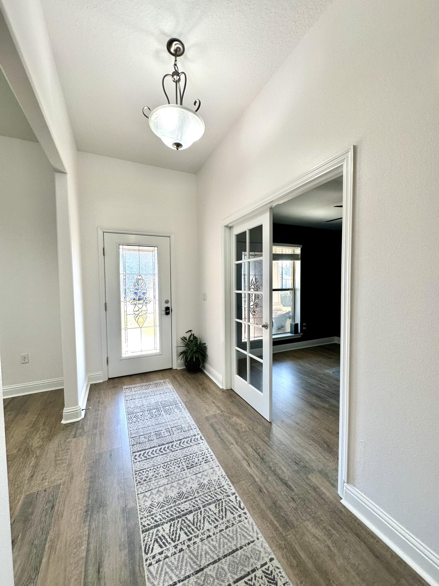 WINDMEADOWS - Residential