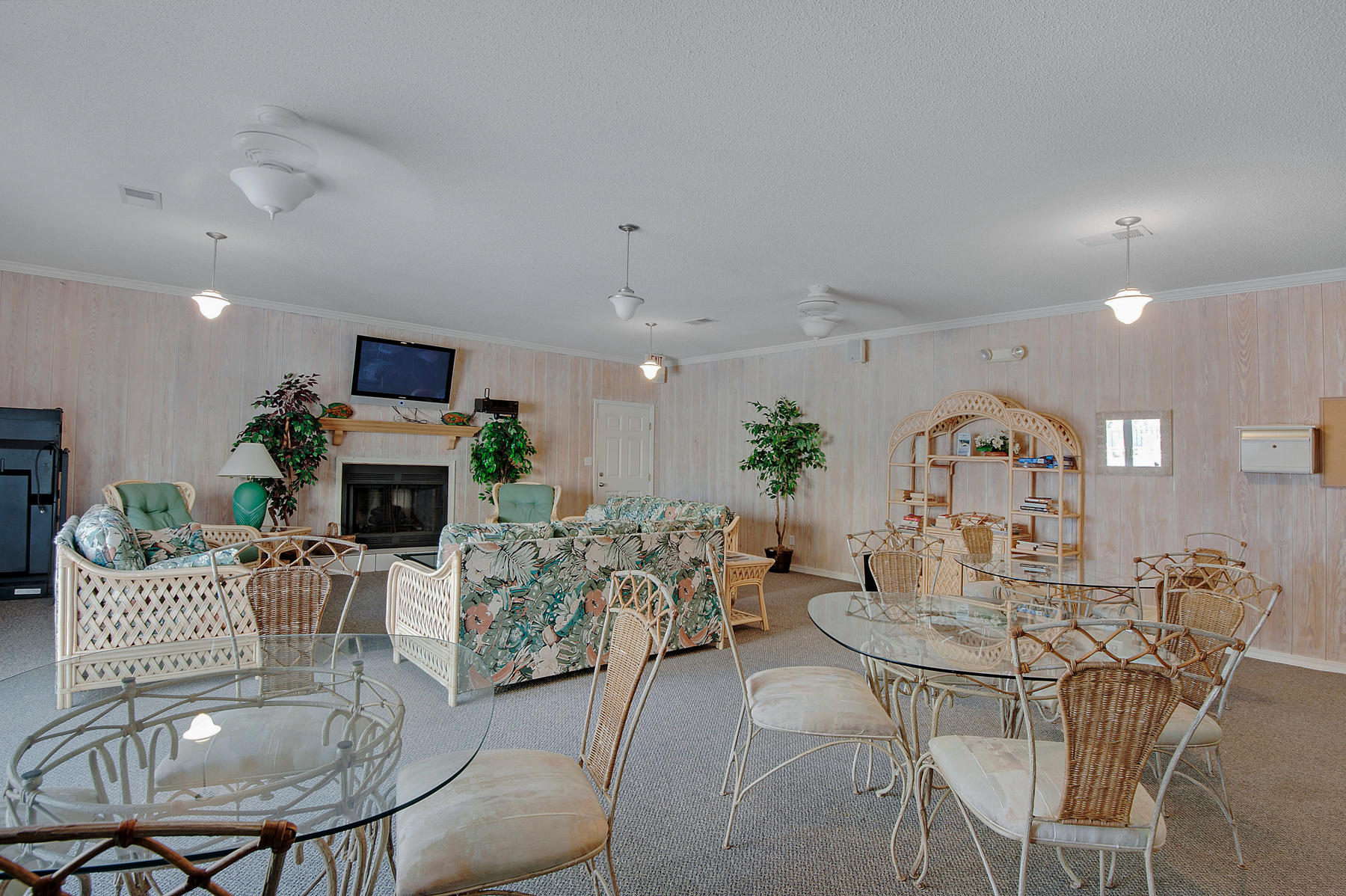 SUNSET HARBOUR VILLAS CONDO - Residential