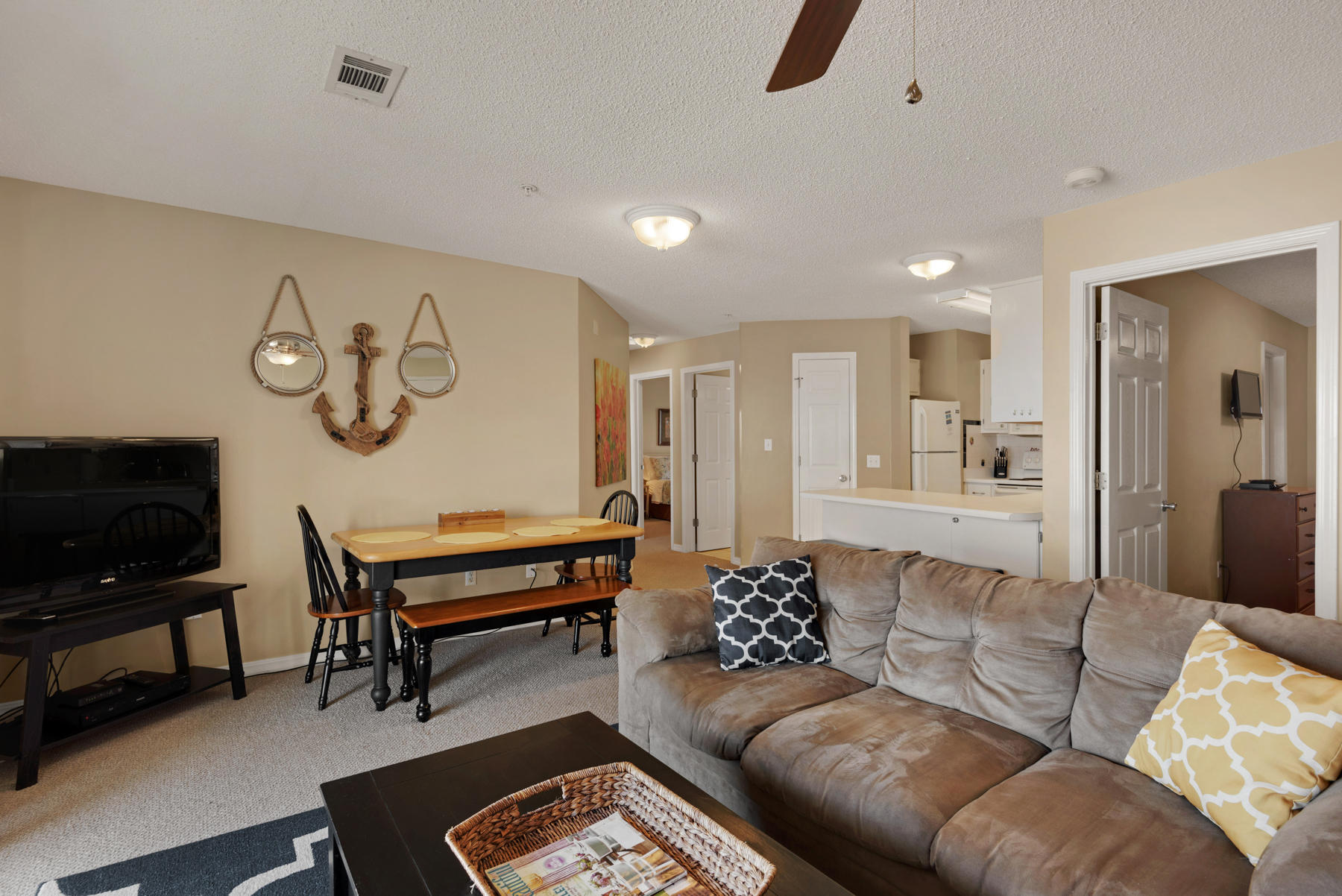 SUNSET HARBOUR VILLAS CONDO - Residential