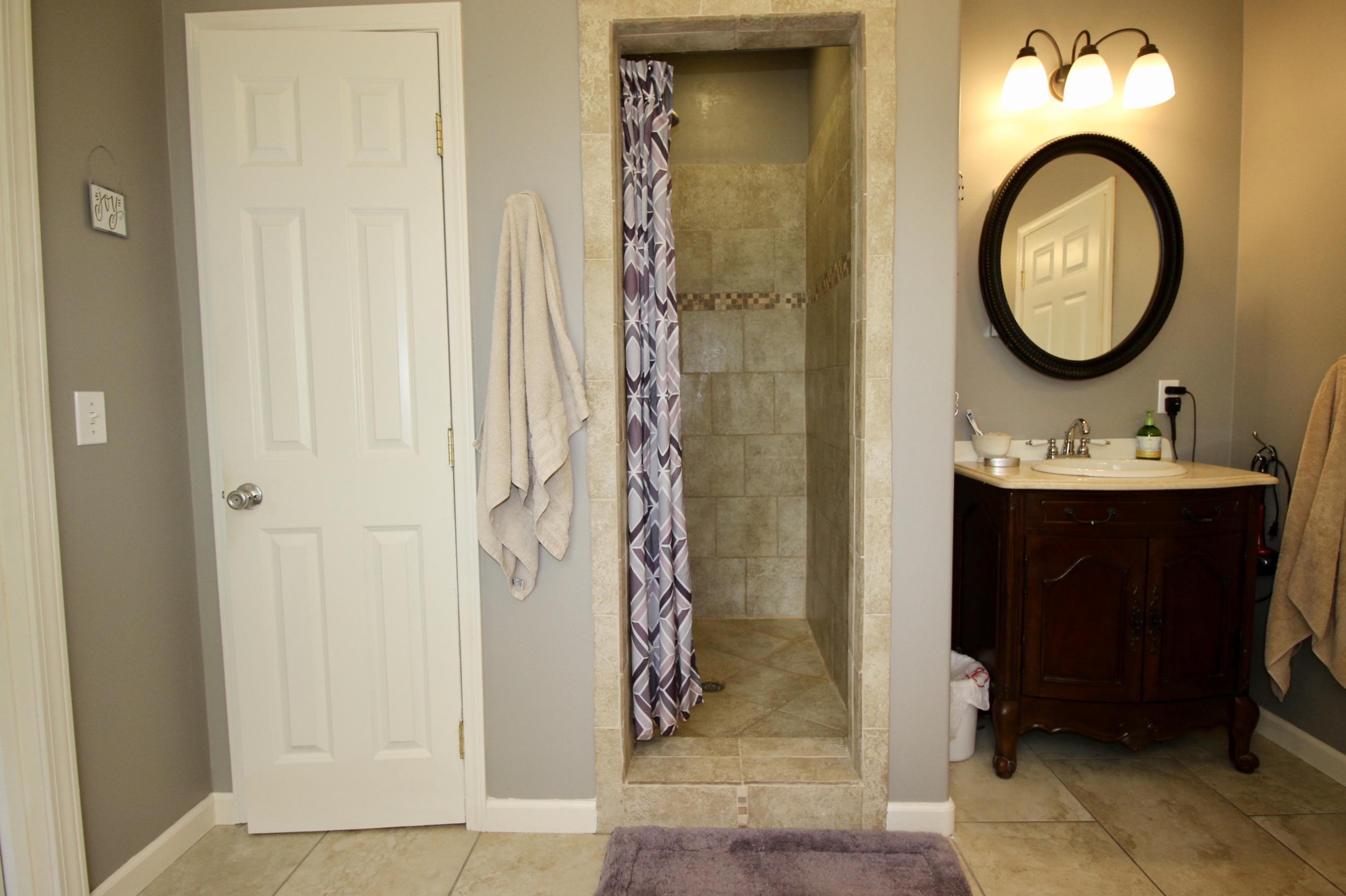 CLEAR CREEK ESTATES - Residential