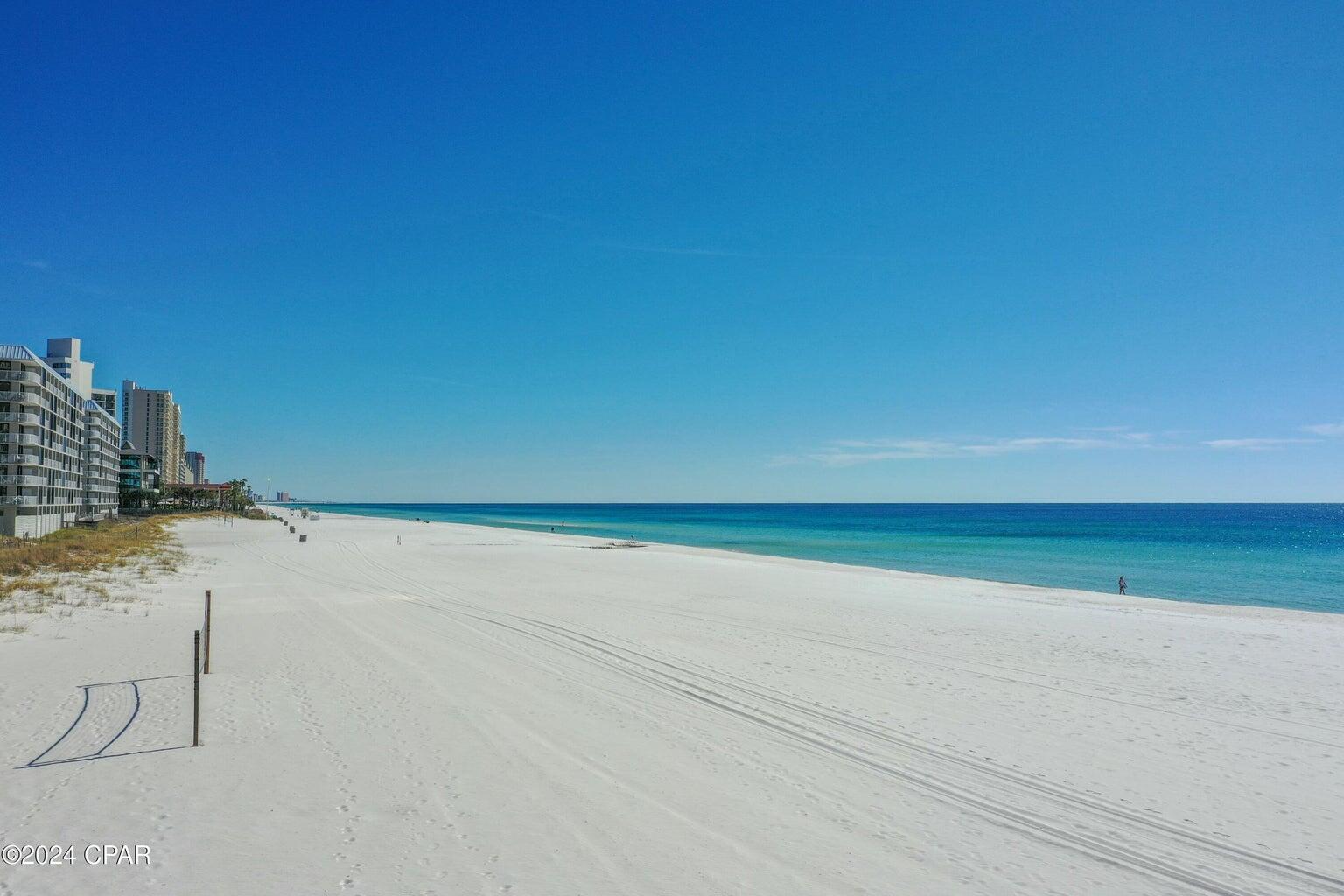 EDGEWATER TOWER 3 - Residential