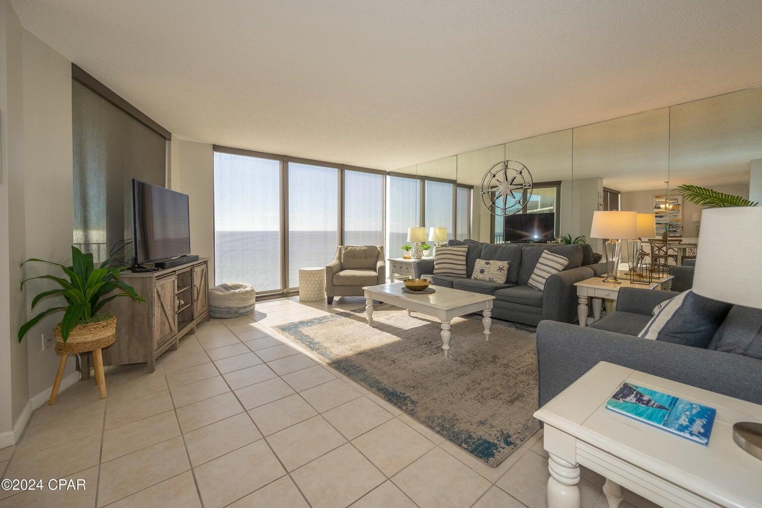 EDGEWATER TOWER 3 - Residential