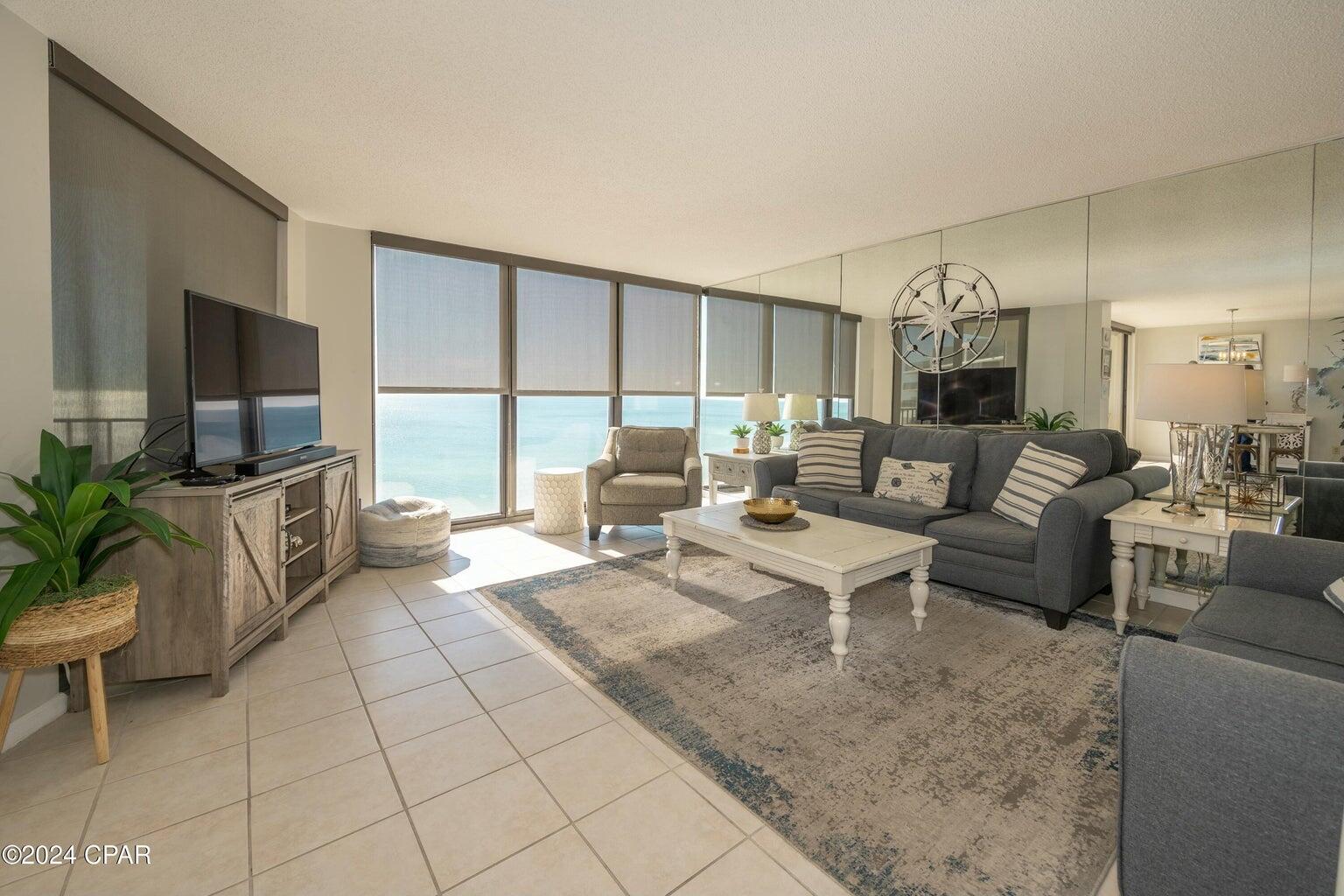 EDGEWATER TOWER 3 - Residential