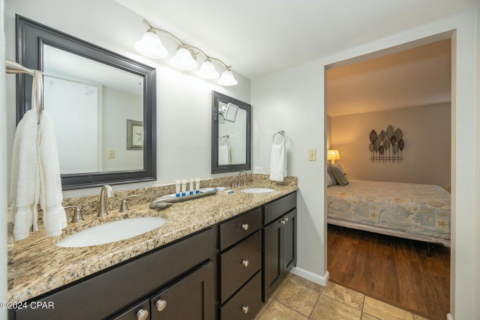 EDGEWATER TOWER 3 - Residential