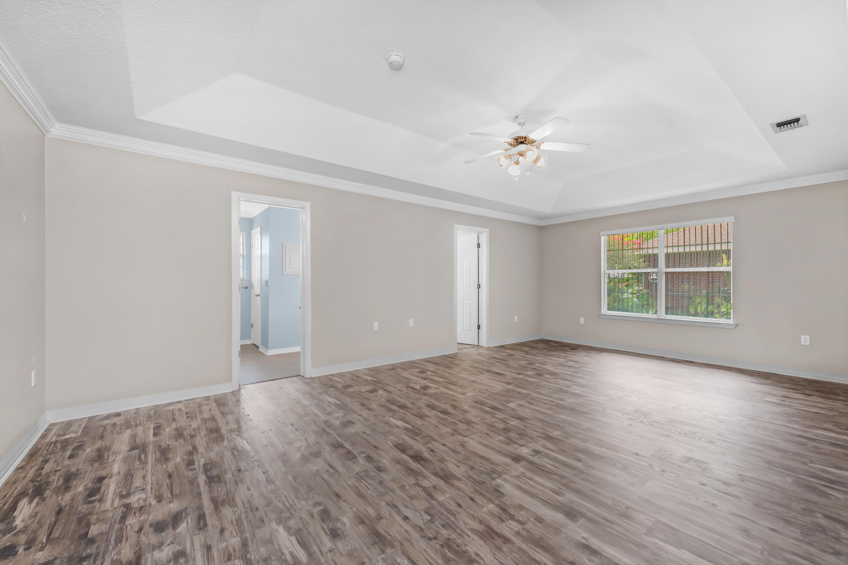 HAMPTON RIDGE ESTATES - Residential