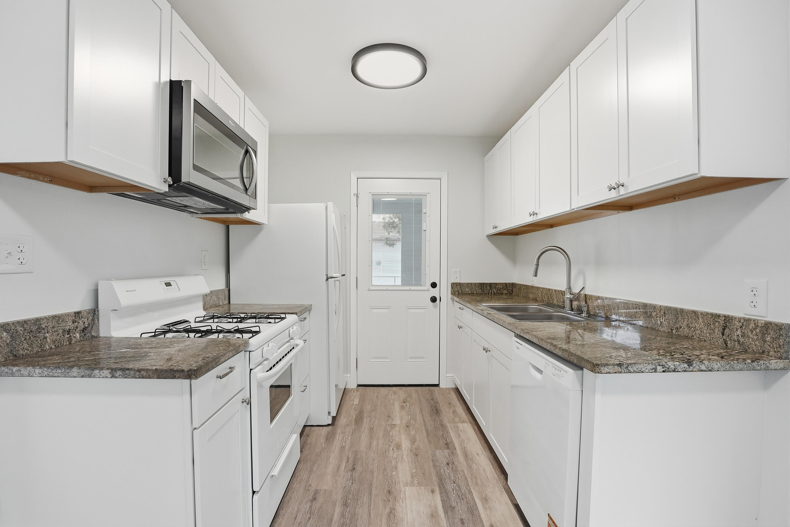 SANTASIA PARK - Residential