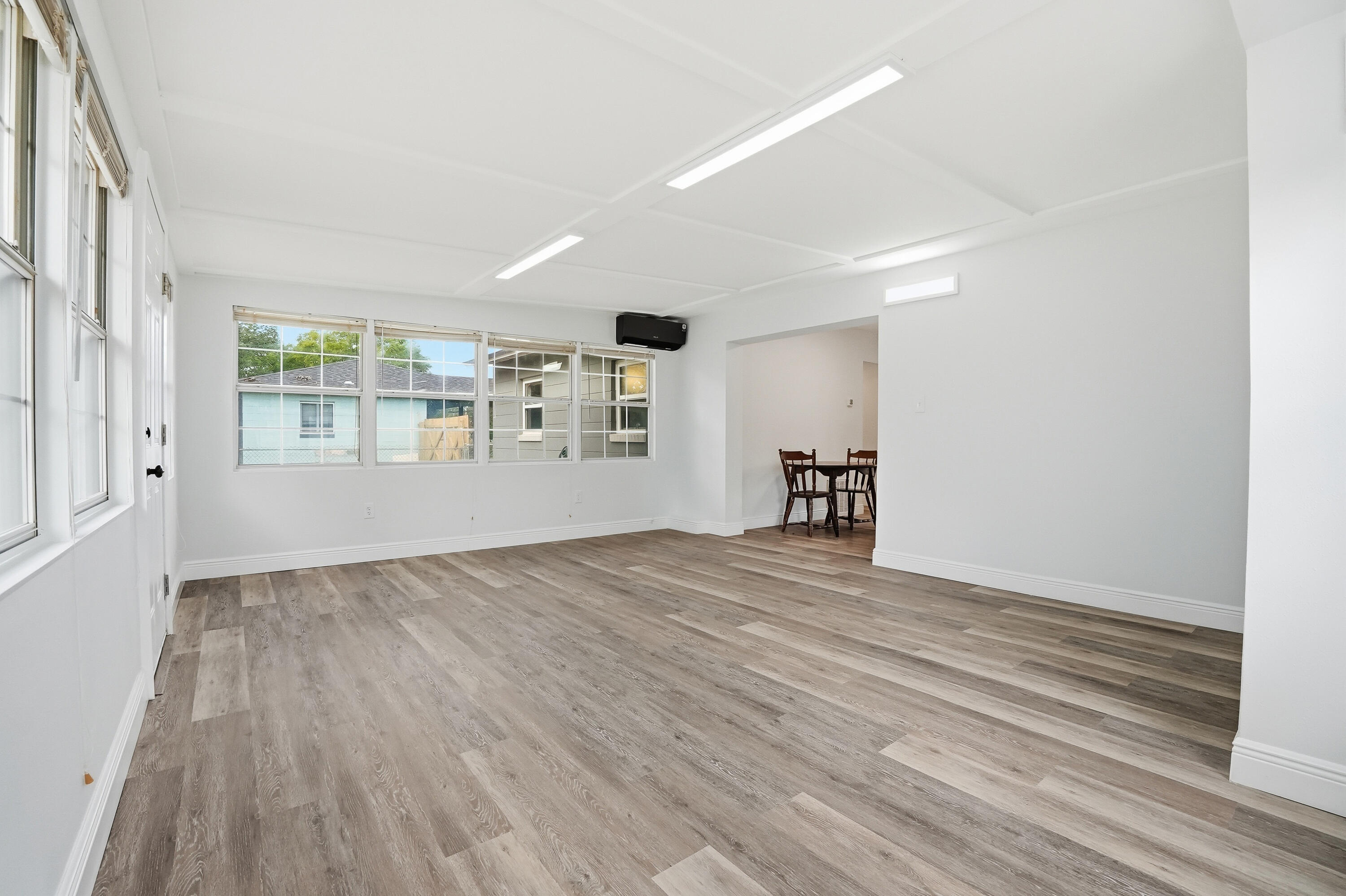 SANTASIA PARK - Residential