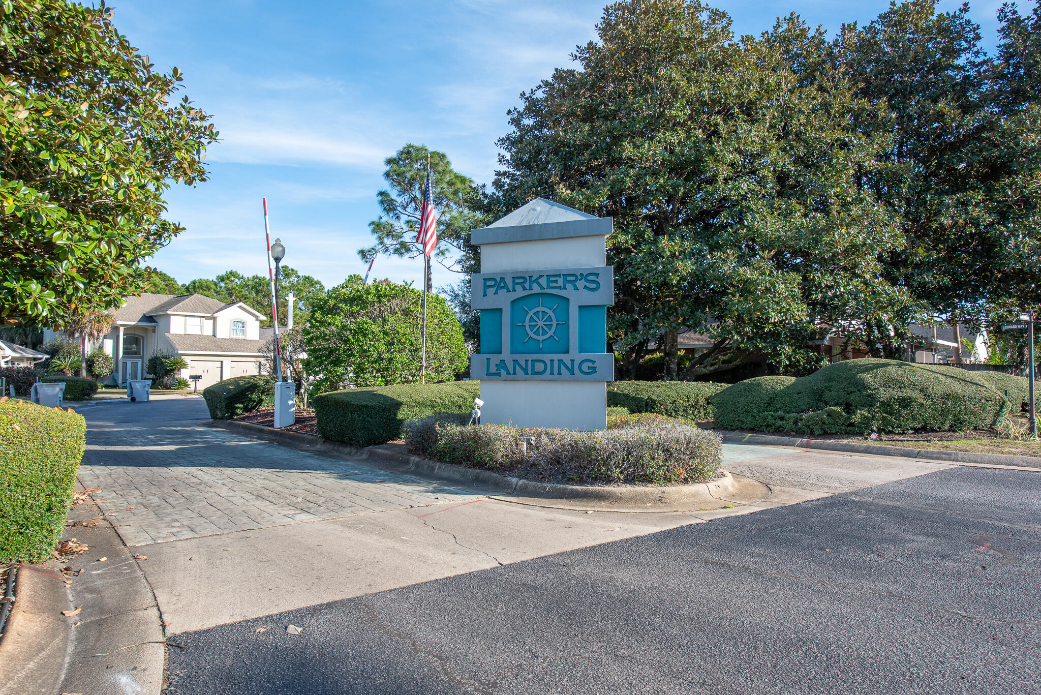 PARKER'S LANDING - Residential